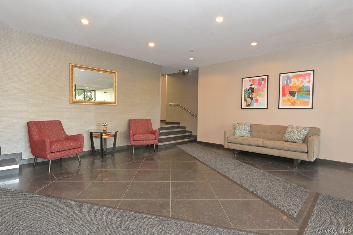 #7 photo, 2 Birchwood Court, ナッソー郡 Mineola , NY 11501