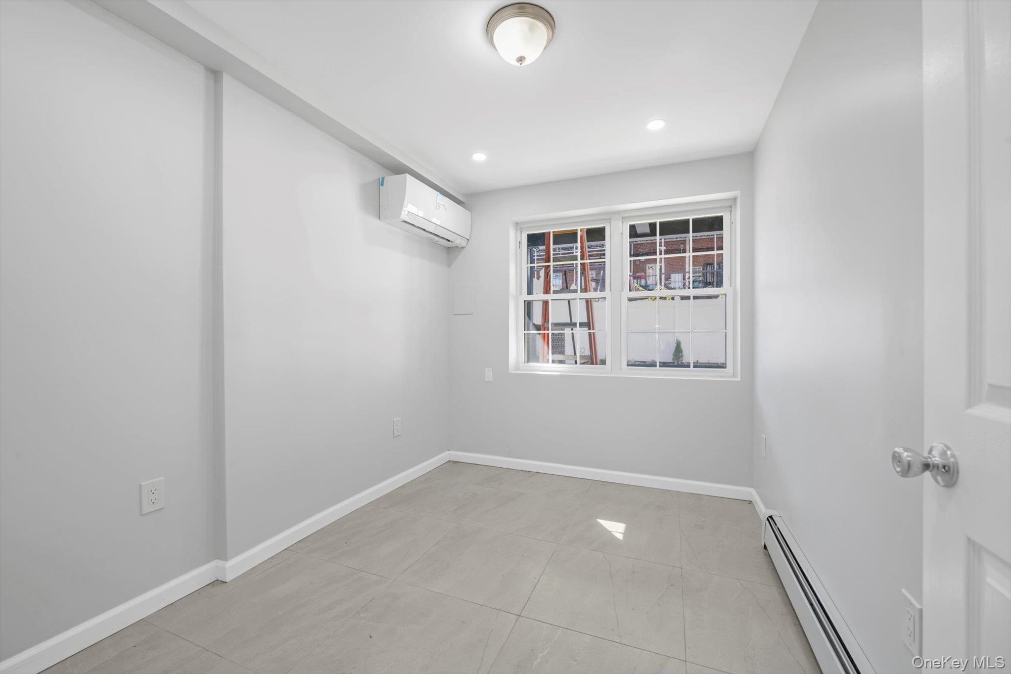 #14 photo, 147-48 76th Road, クイーンズ区 Flushing , NY 11367