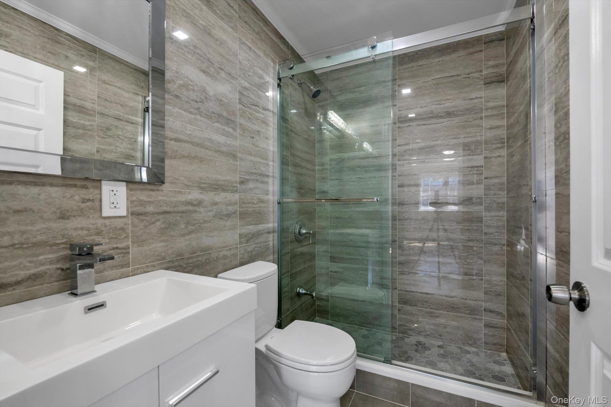 #16 photo, 147-48 76th Road, クイーンズ区 Flushing , NY 11367