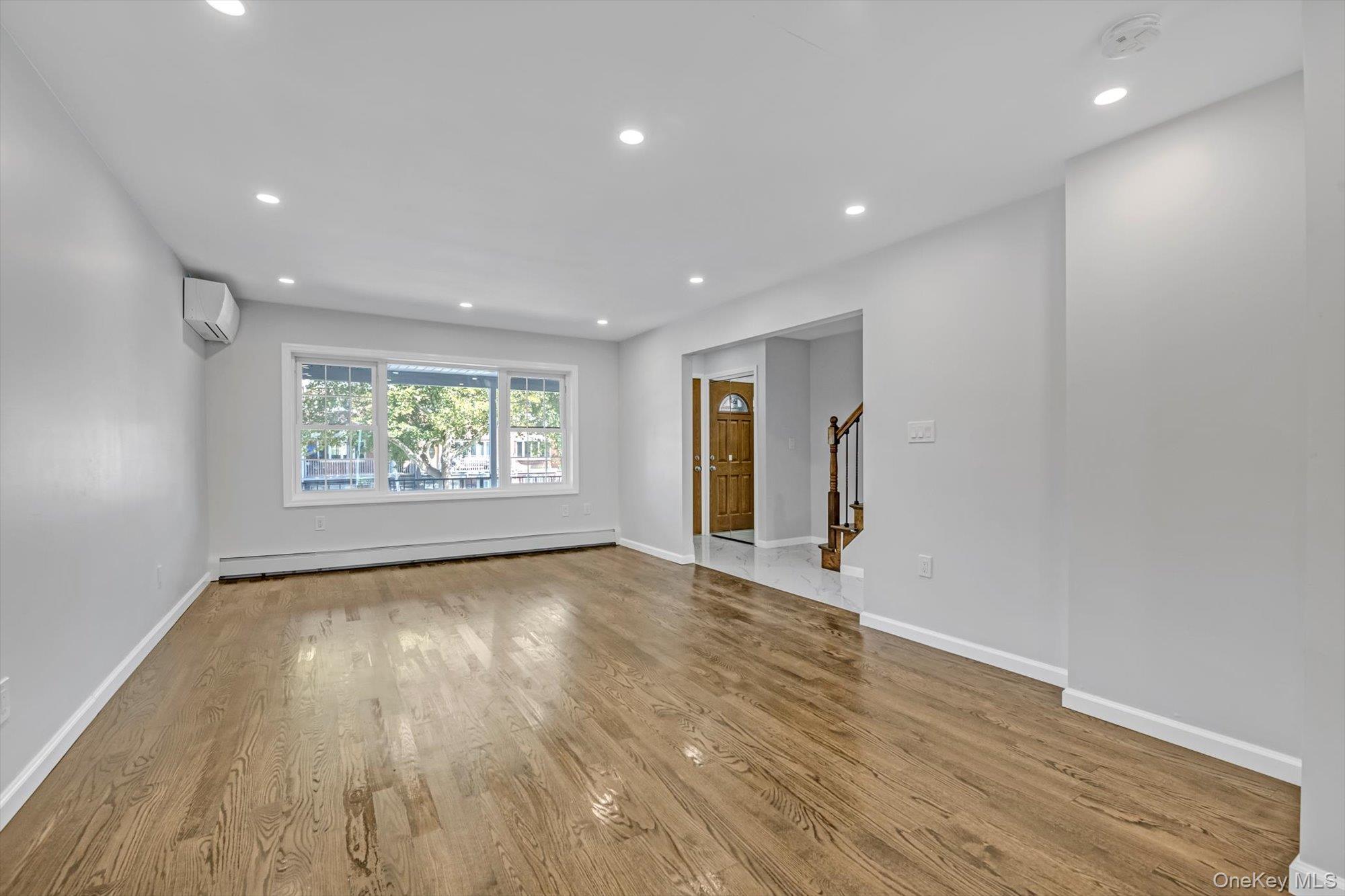 #3 photo, 147-48 76th Road, クイーンズ区 Flushing , NY 11367