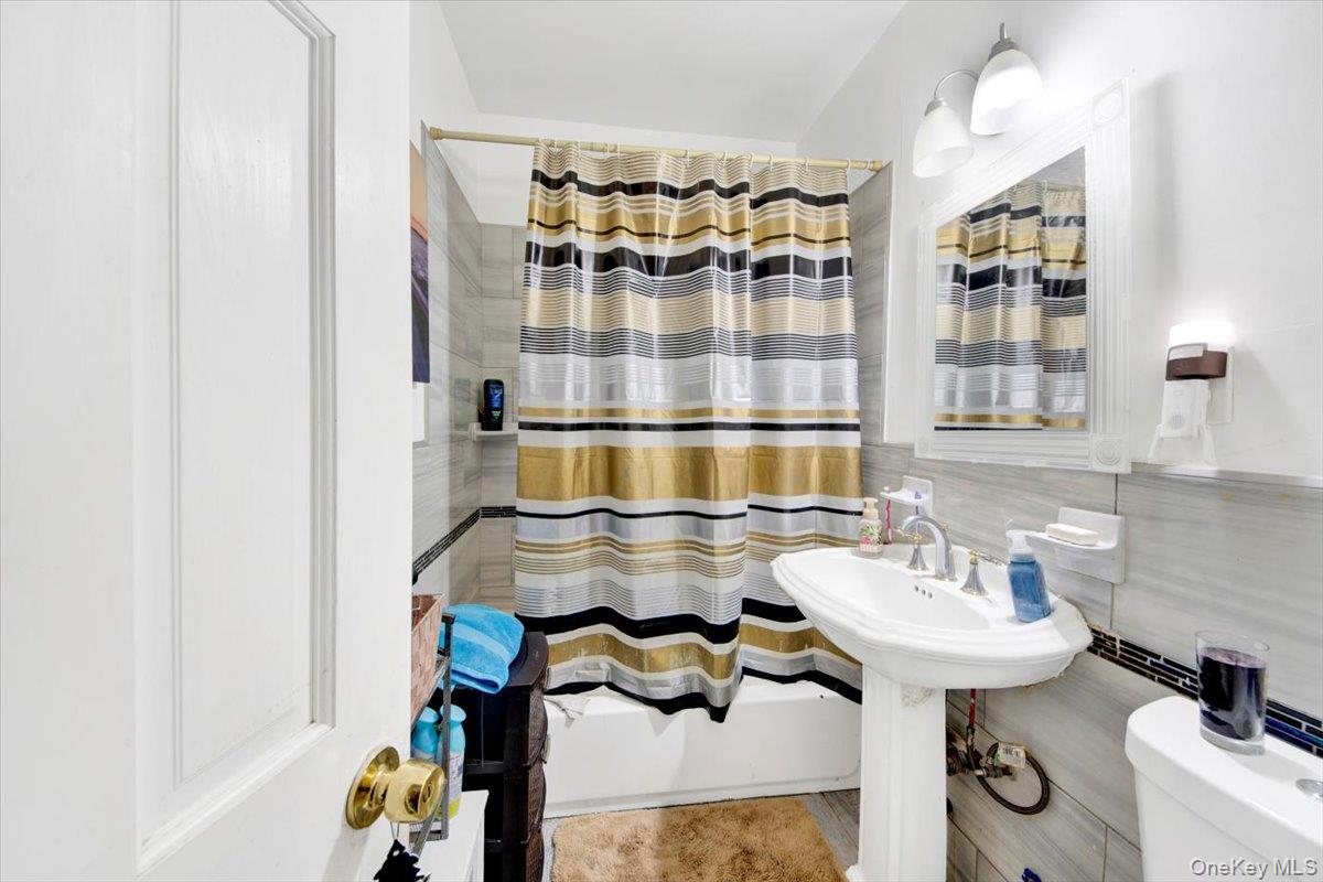 #5 photo, 4122 Wickham Avenue, ブロンクス区 Bronx , NY 10466