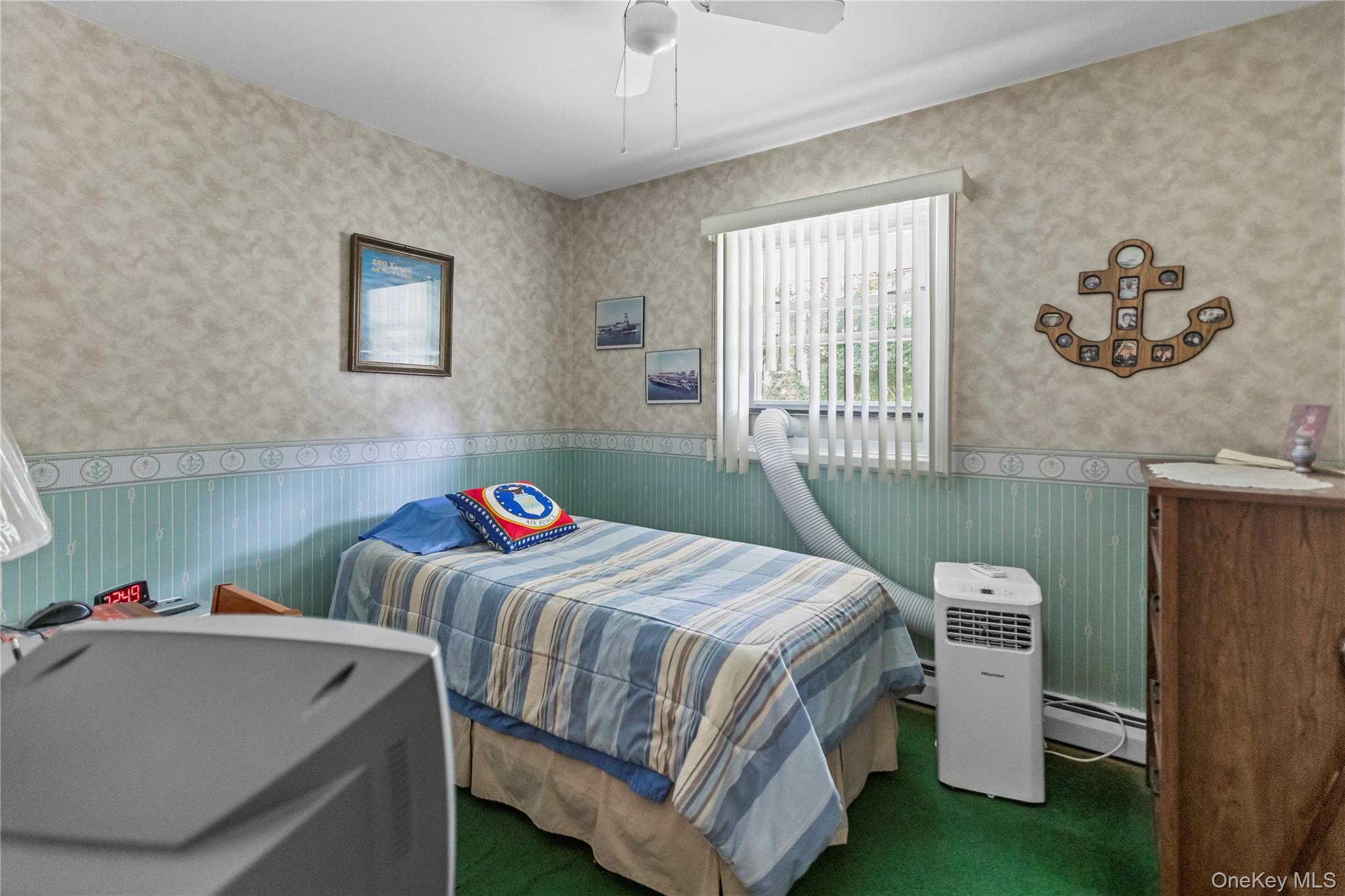 #18 photo, 18 Sterling Place, מחוז סאפוק Sayville , NY 11782