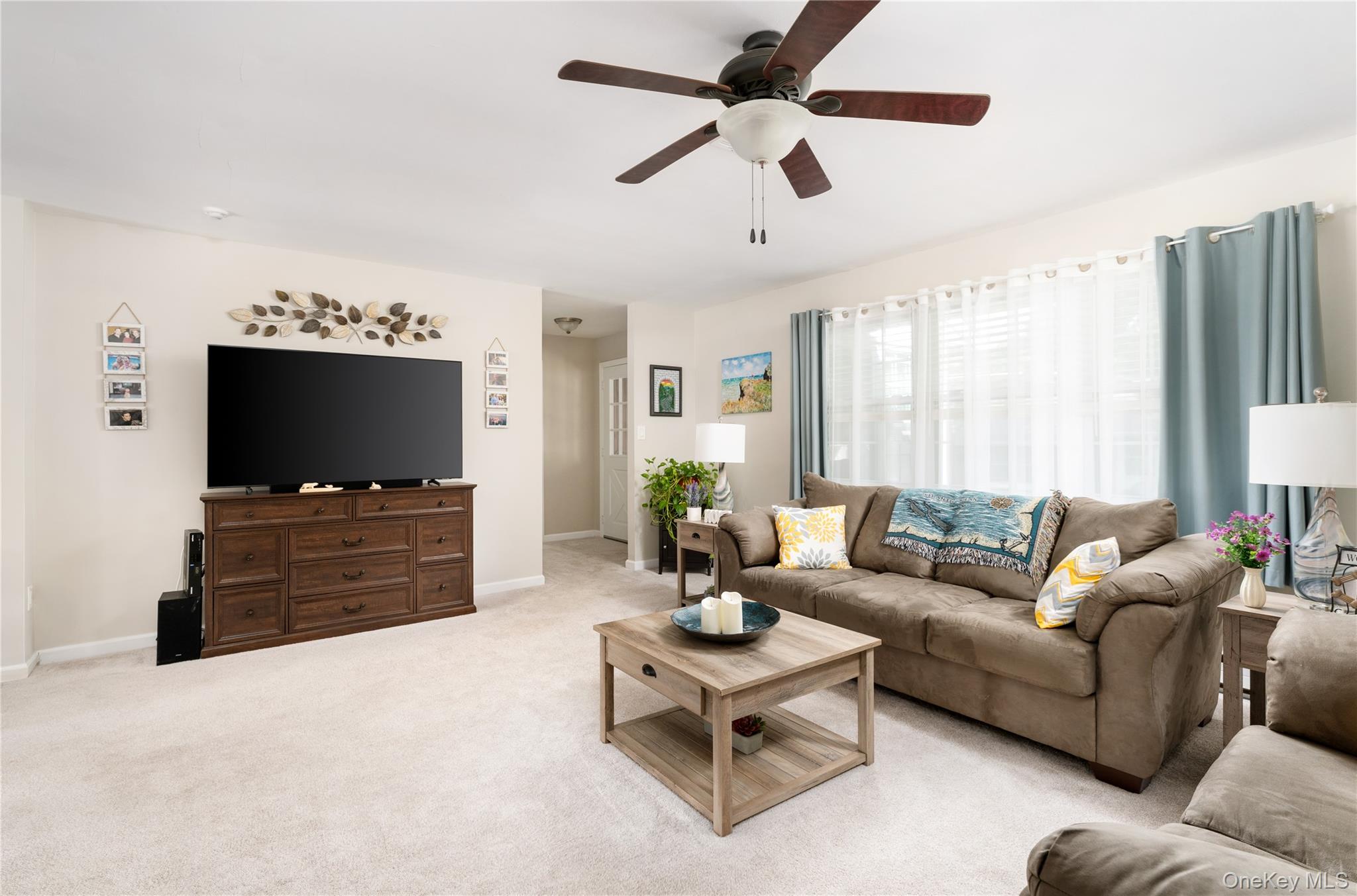 #9 photo, 329 Woodbridge Drive, サフォーク郡 Ridge , NY 11961