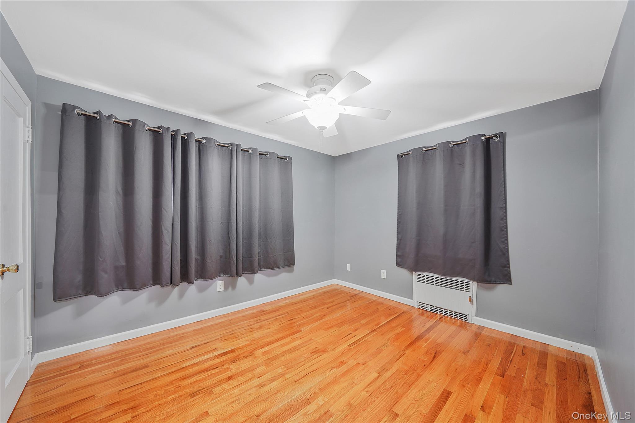 #16 photo, 76 Cambridge Street, ناسو Valley Stream , NY 11581