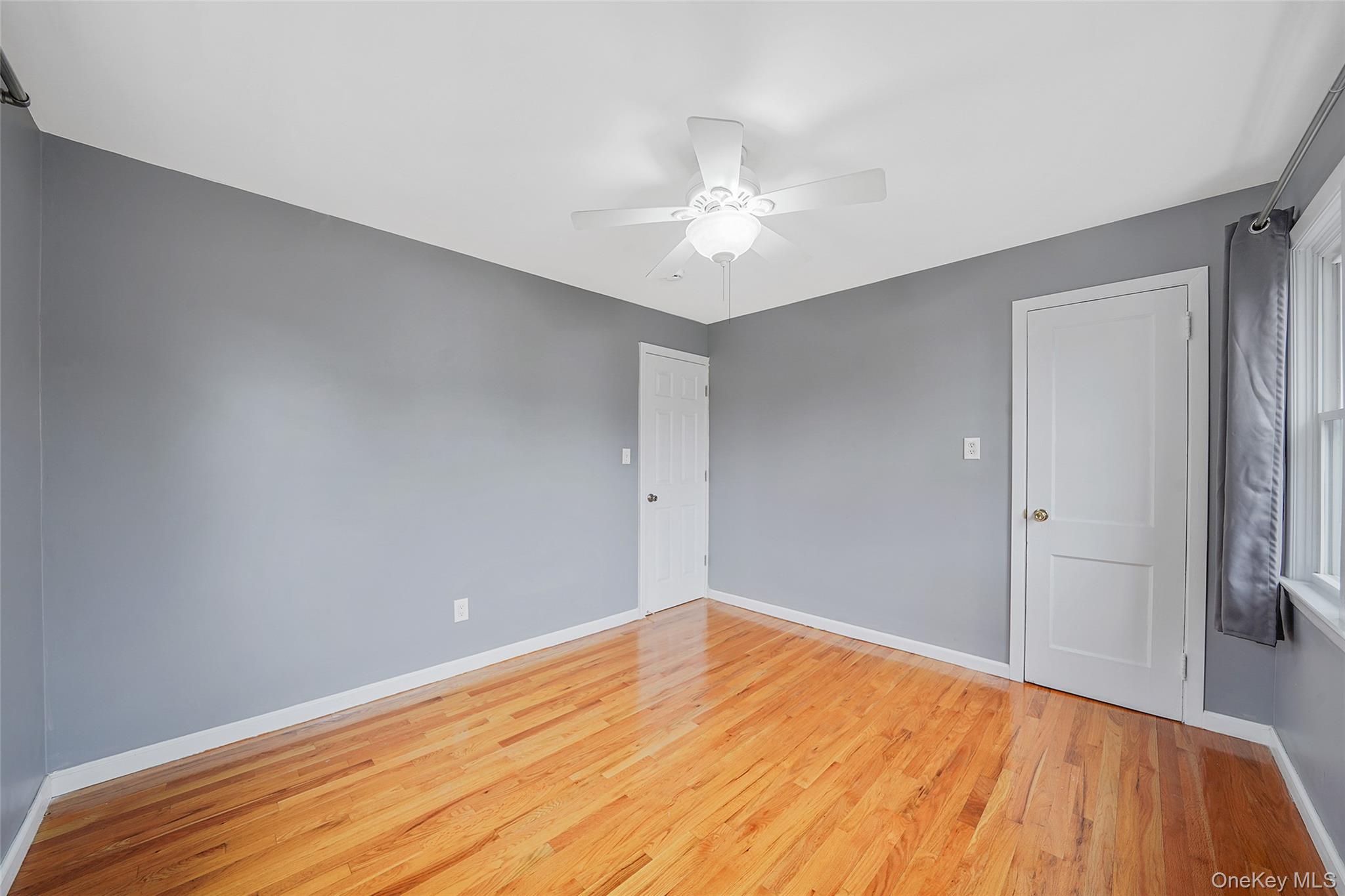 #18 photo, 76 Cambridge Street, ناسو Valley Stream , NY 11581