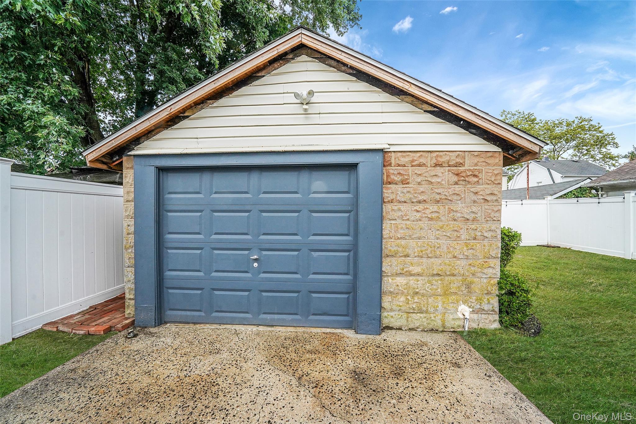 #4 photo, 76 Cambridge Street, ناسو Valley Stream , NY 11581