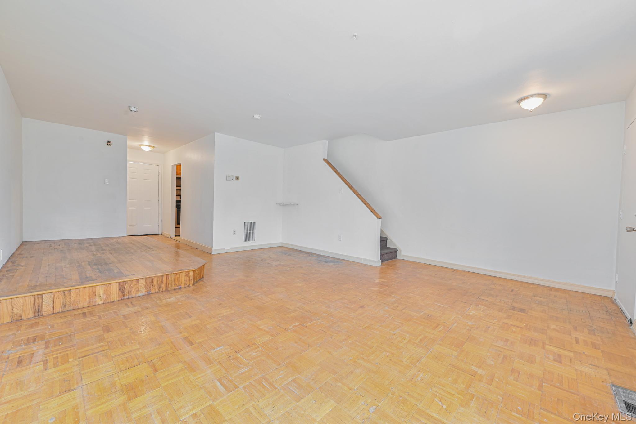 #5 photo, 578 Junius Street, ブルックリン区 Brooklyn , NY 11212