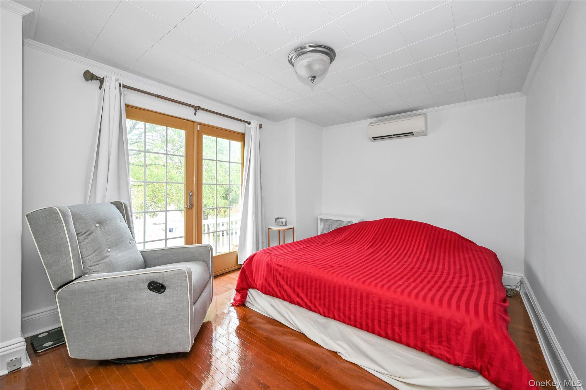 #13 photo, 224-11 Edmore Avenue, クイーンズ区 Queens Village , NY 11428