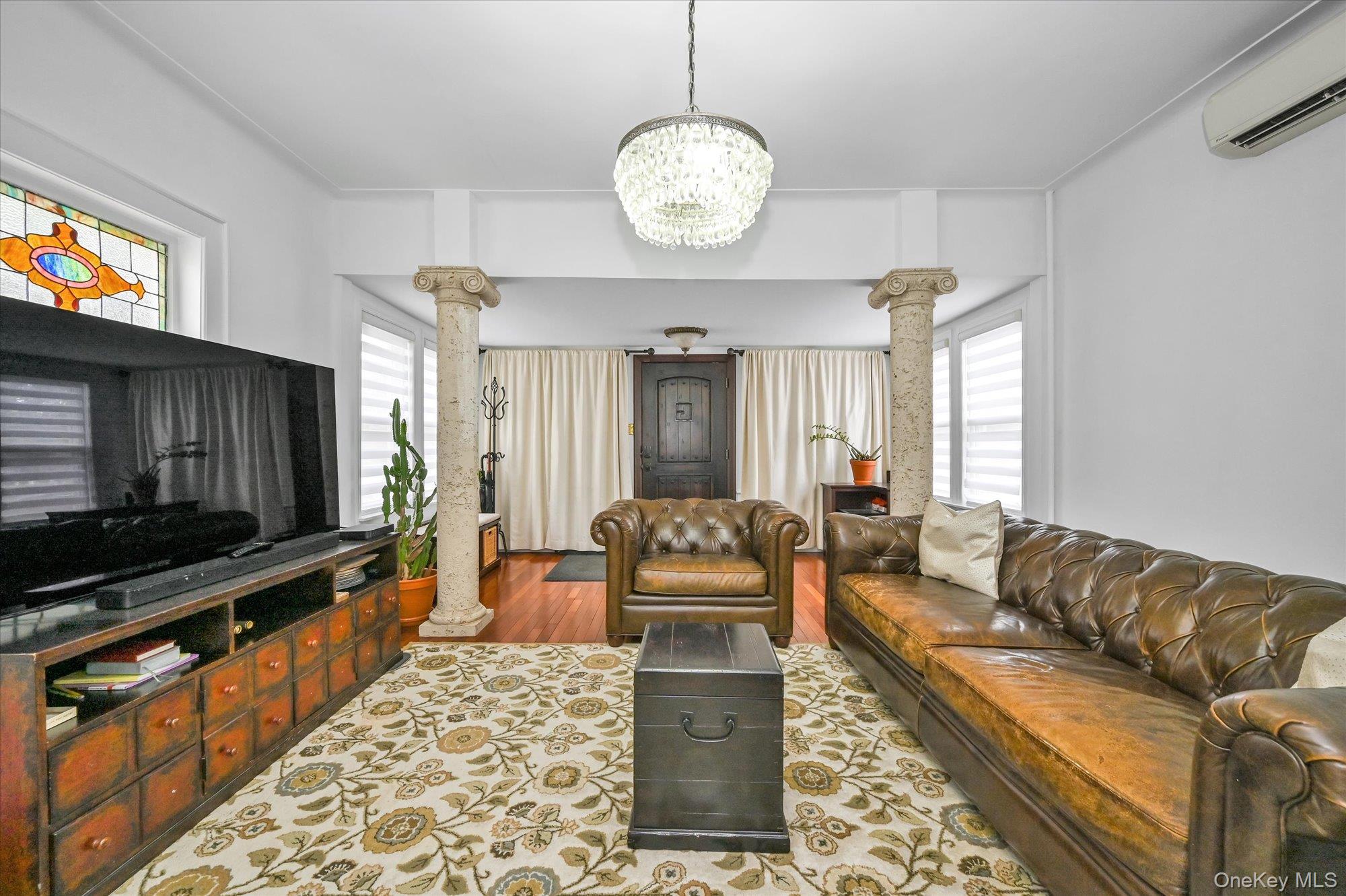 #3 photo, 224-11 Edmore Avenue, クイーンズ区 Queens Village , NY 11428