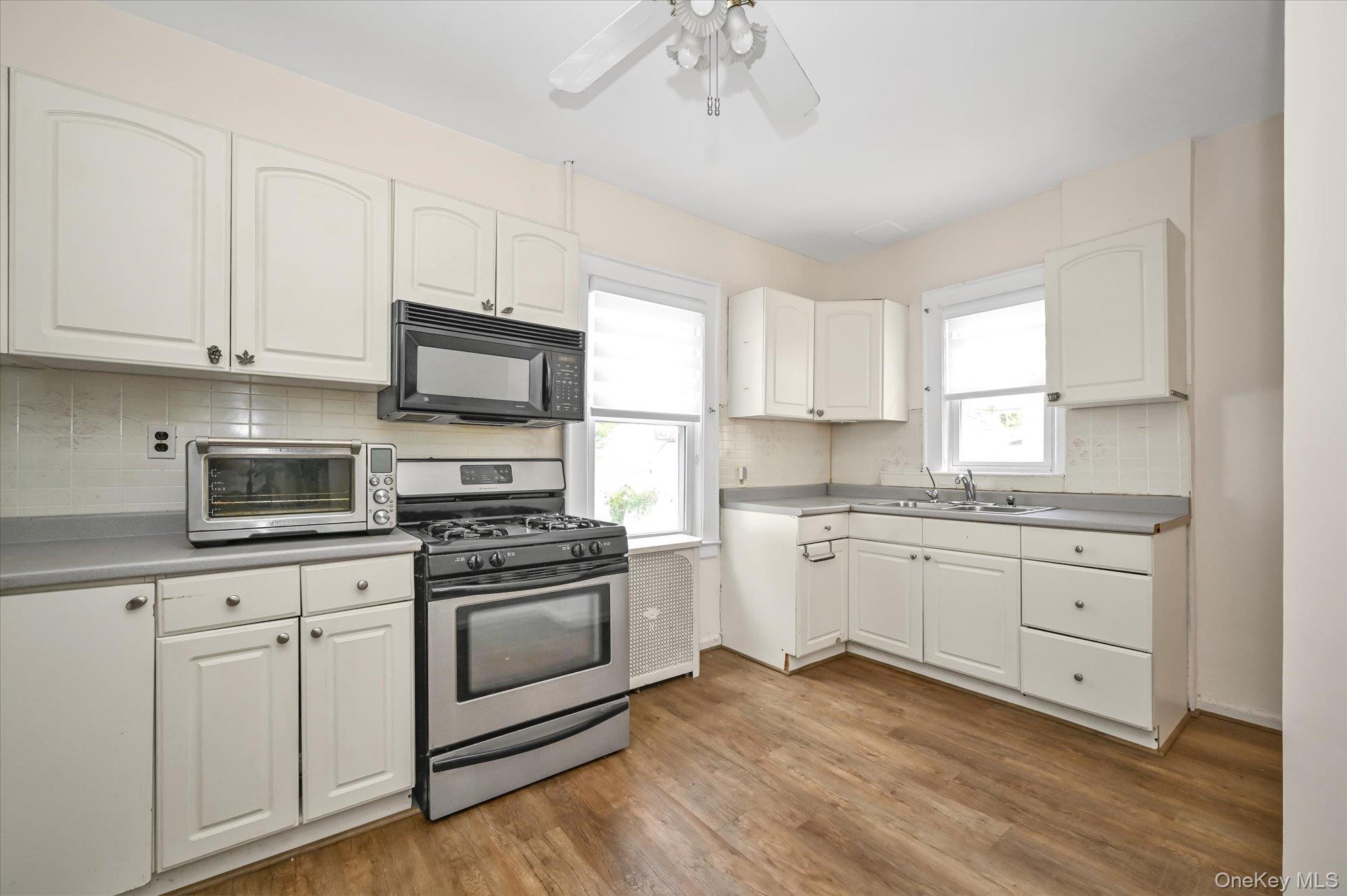 #8 photo, 224-11 Edmore Avenue, クイーンズ区 Queens Village , NY 11428