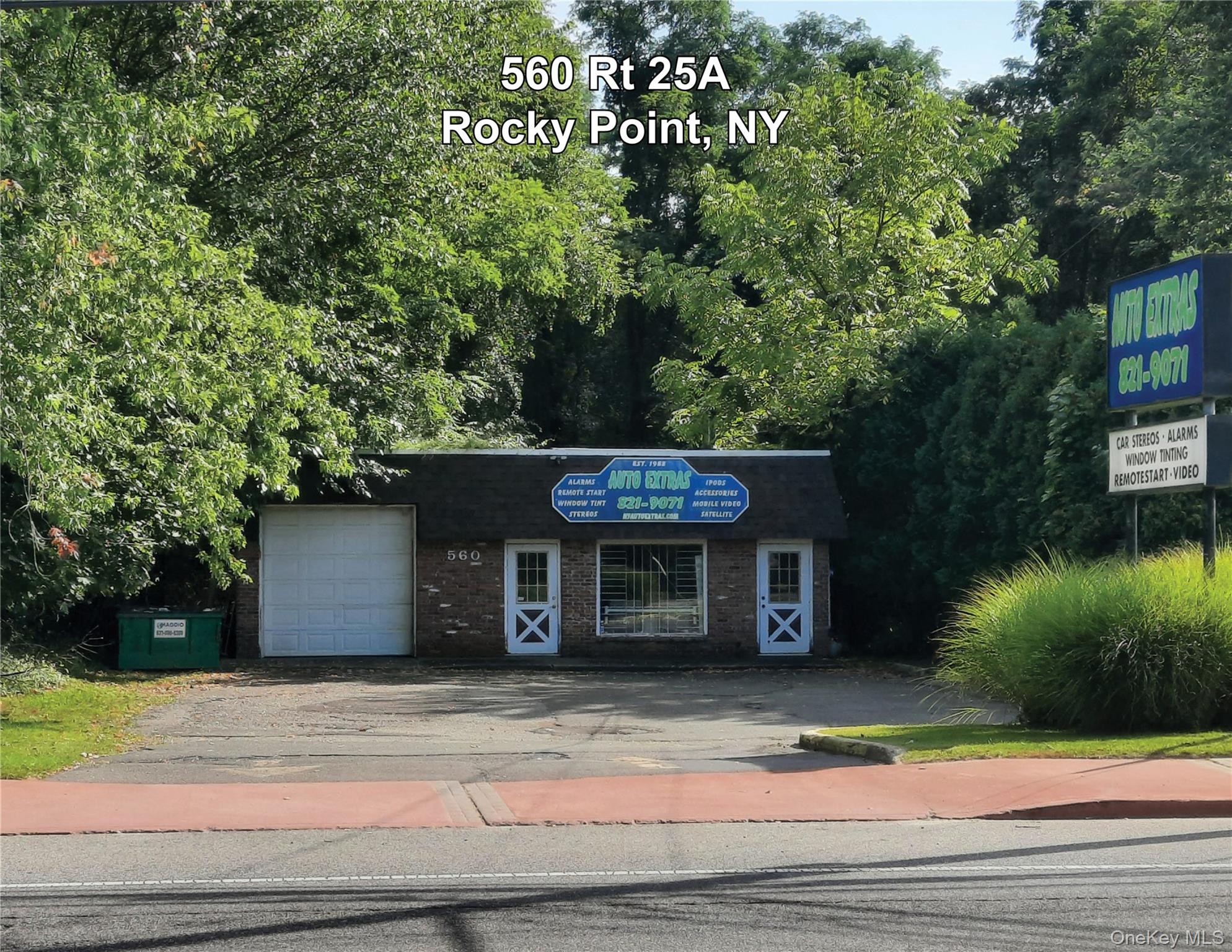 #1 photo, 560 N. Country Road, サフォーク郡 Rocky Point , NY 11778