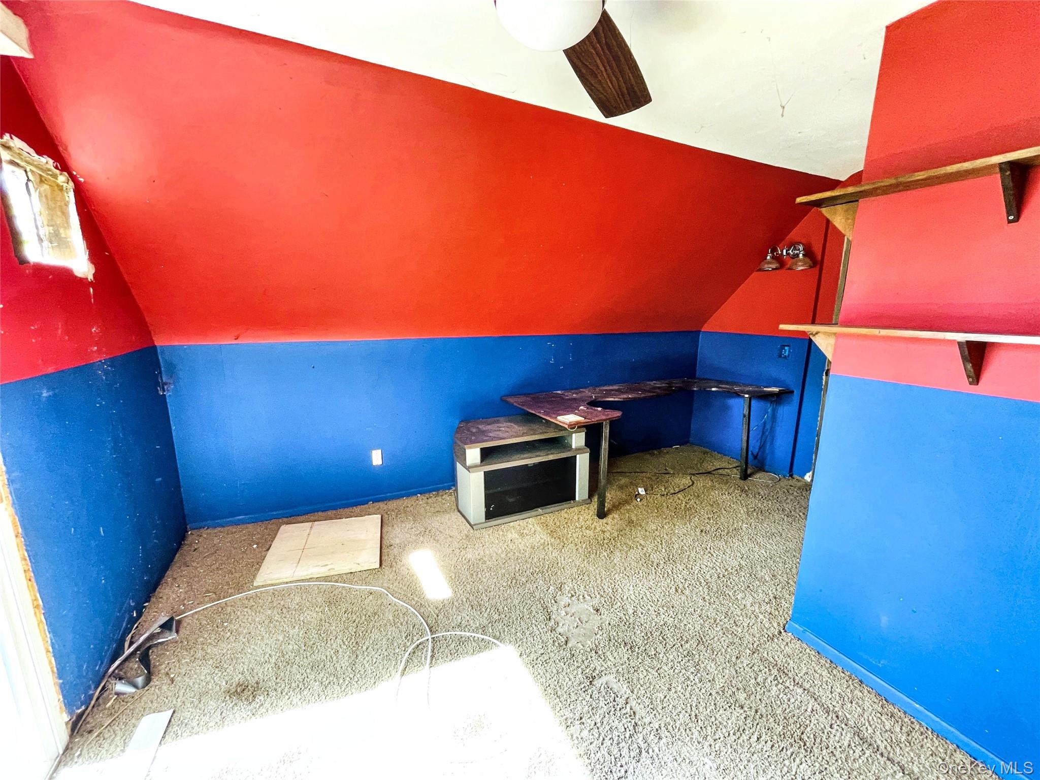 #15 photo, 23 Woods Lane, サフォーク郡 Centereach , NY 11720