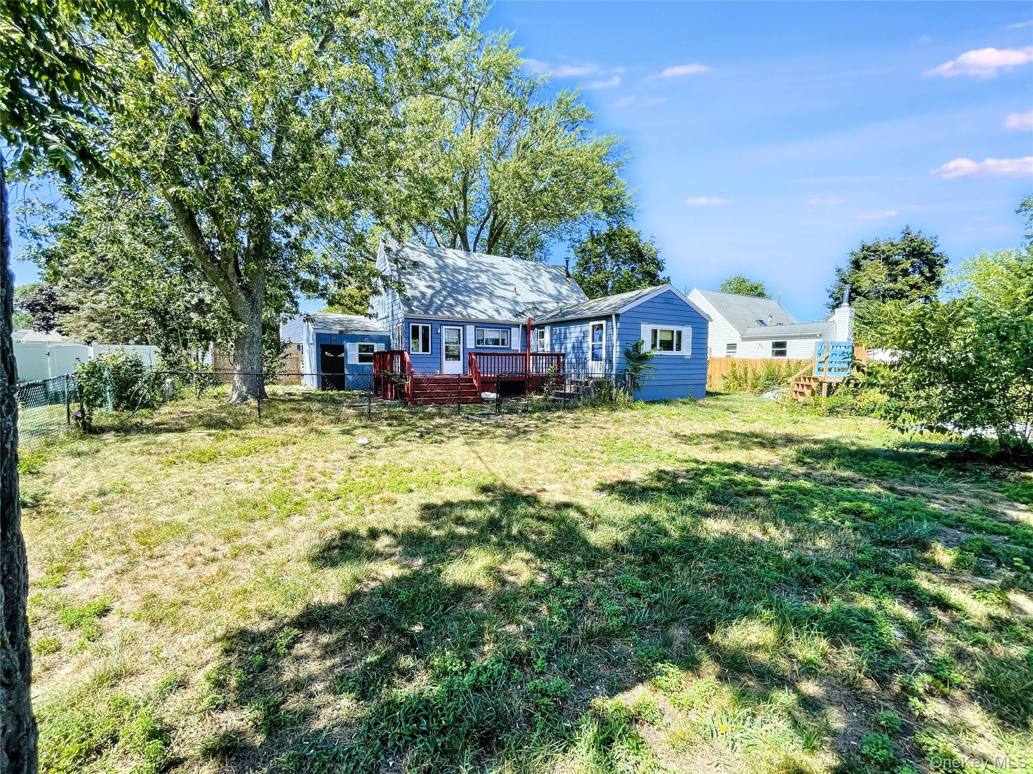 #20 photo, 23 Woods Lane, サフォーク郡 Centereach , NY 11720