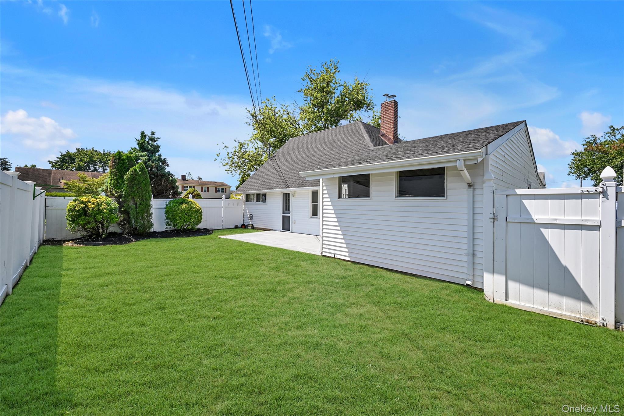 #18 photo, 77 Autumn Lane, ナッソー郡 Hicksville , NY 11801