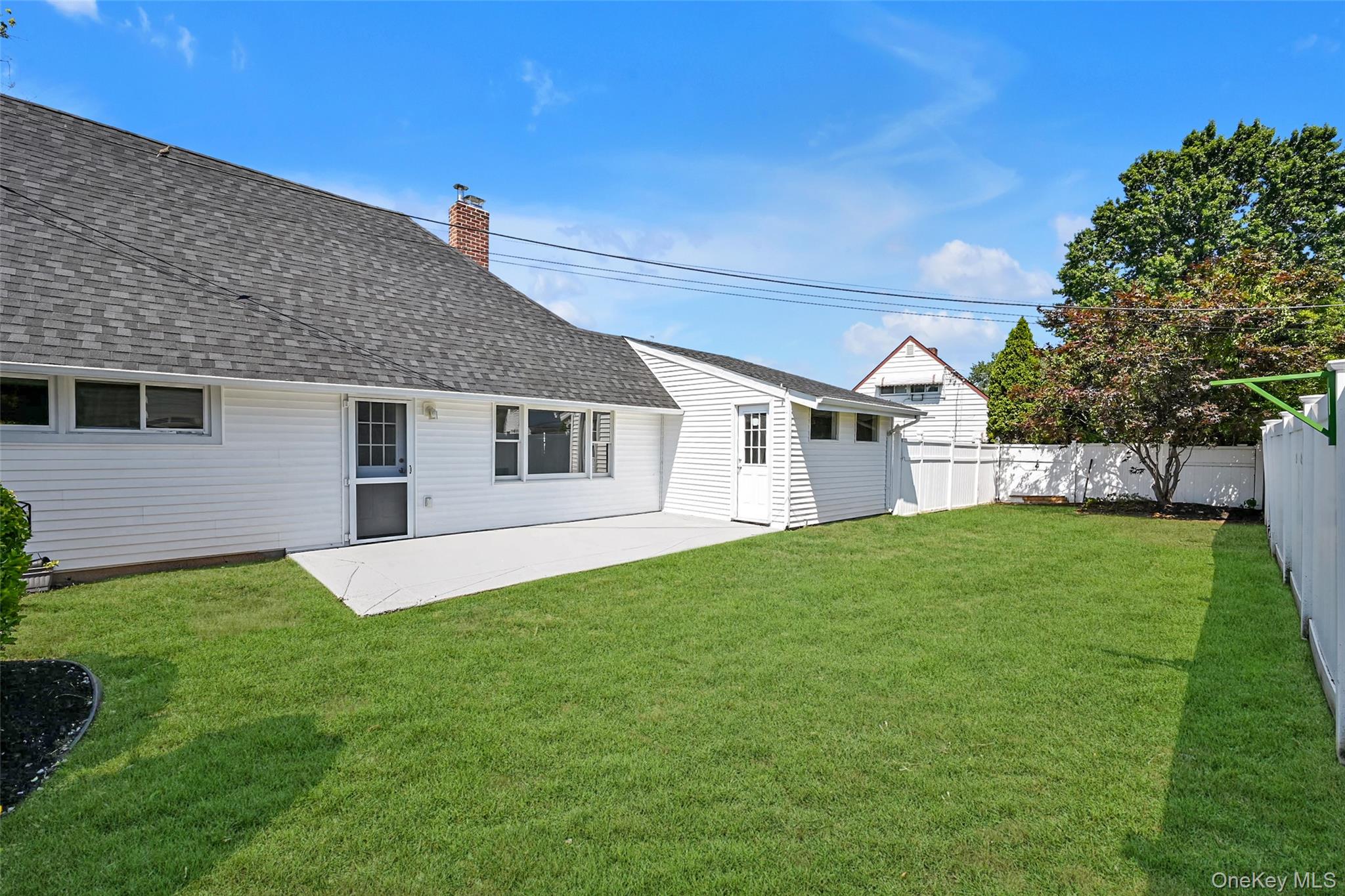 #19 photo, 77 Autumn Lane, ナッソー郡 Hicksville , NY 11801