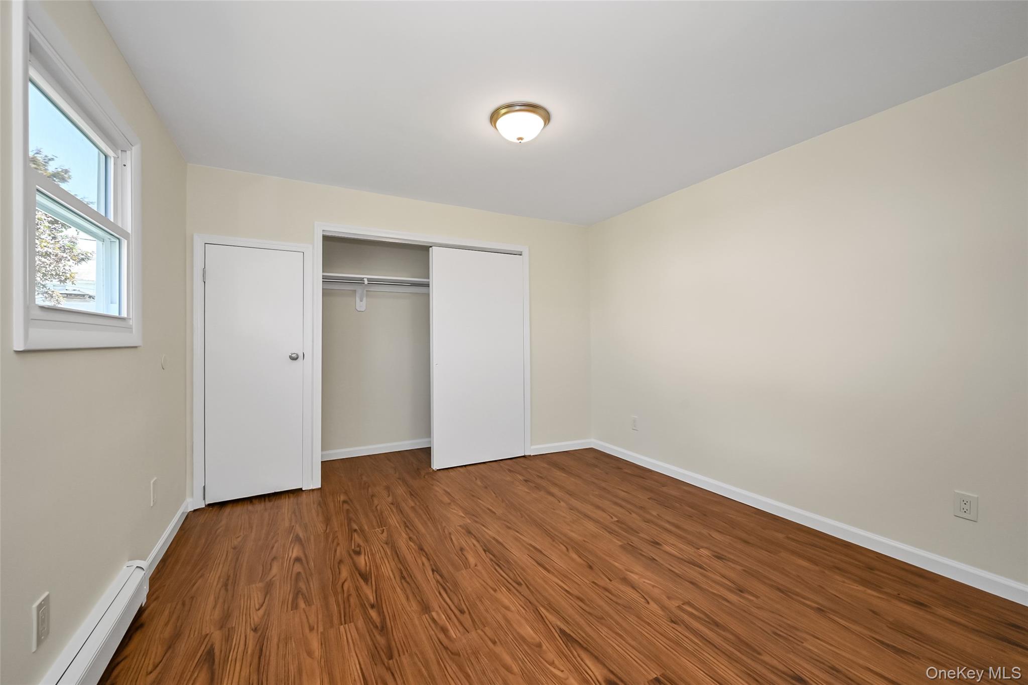 #9 photo, 77 Autumn Lane, ナッソー郡 Hicksville , NY 11801