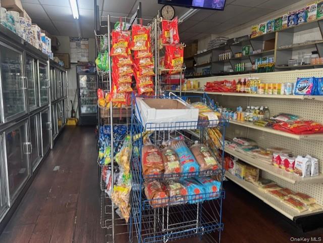 #9 photo, 194-01 Linden Blvd, クイーンズ区 Saint Albans , NY 11412