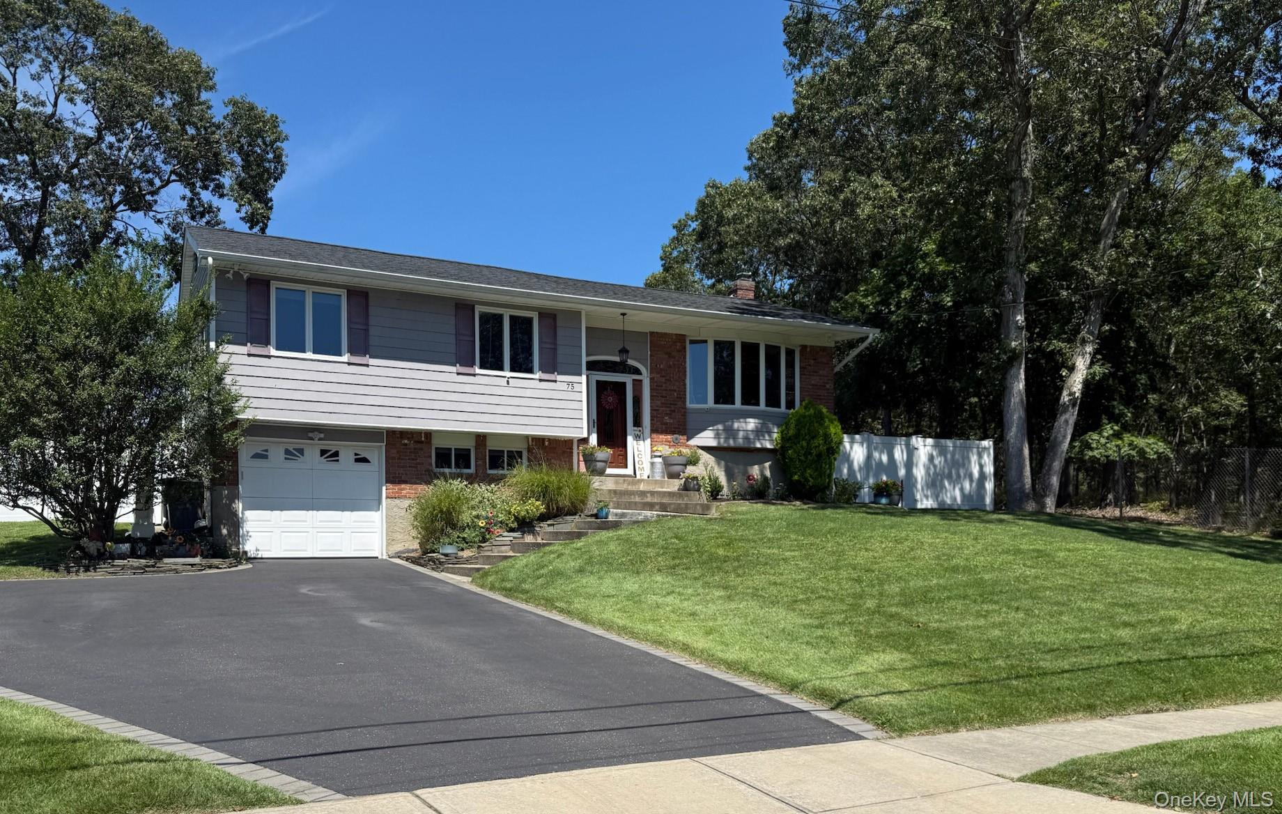#1 photo, 75 Parnell Drive, Smithtown , NY 11787