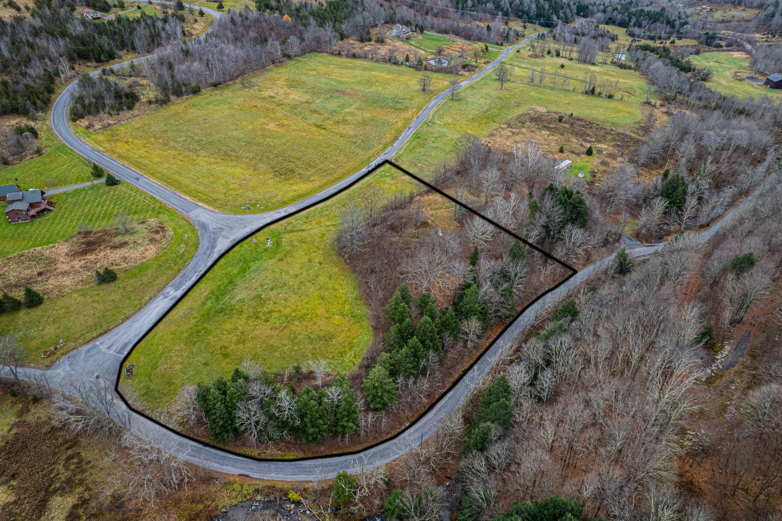 #2 photo, 6 Deer Lane, Lexington , NY 12468