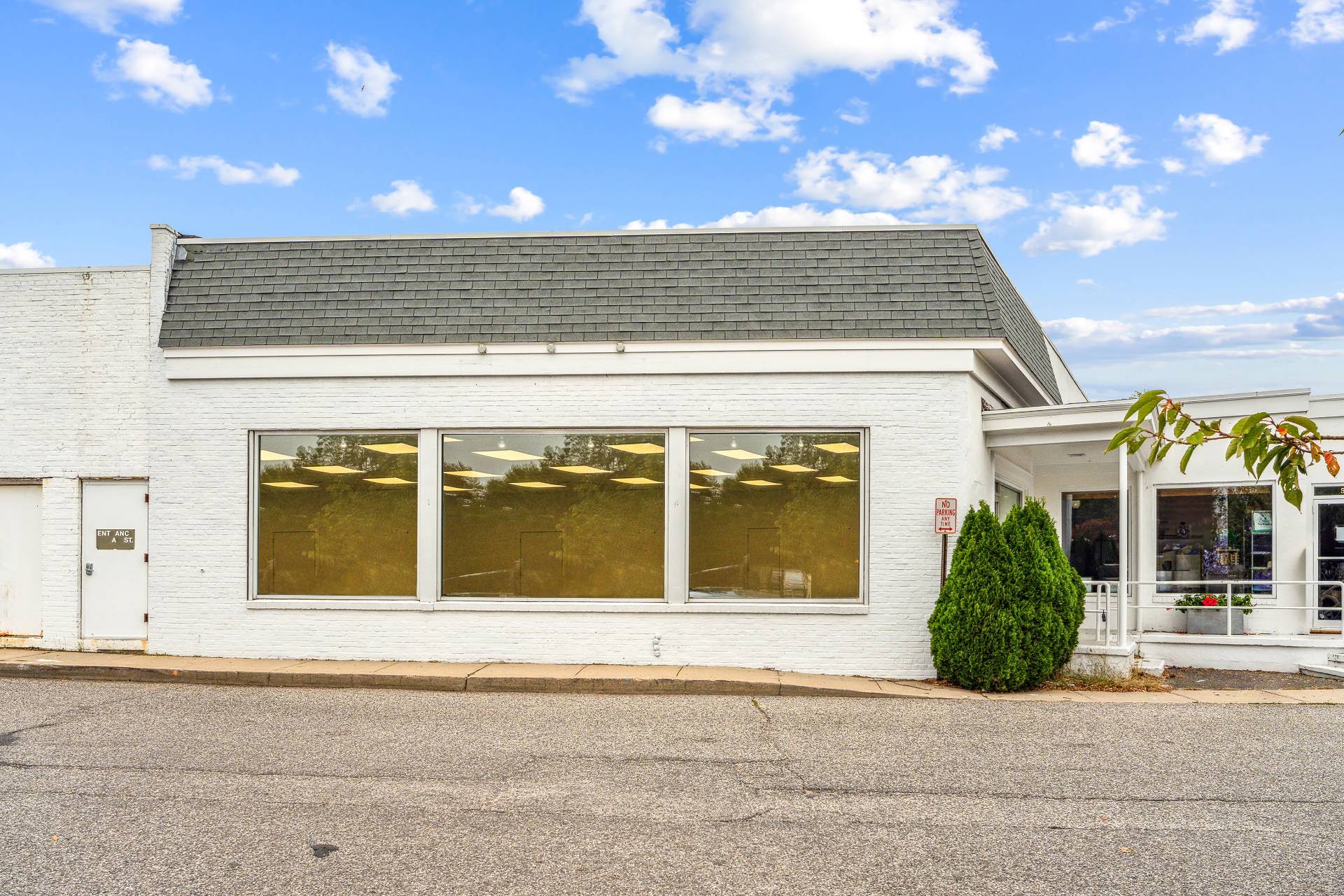 #4 photo, 53 The Circle, サフォーク郡 East Hampton , NY 11937