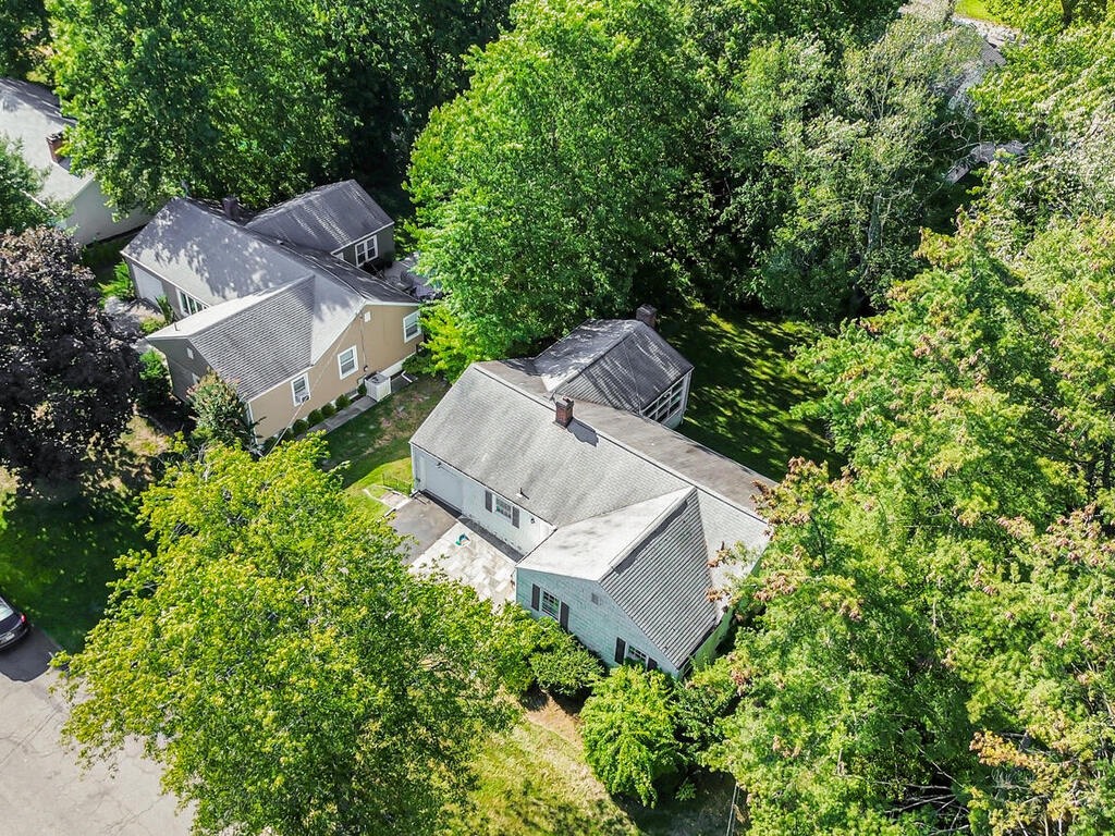 #1 photo, 90 Daisy Farms Dr, New Rochelle , NY 10804