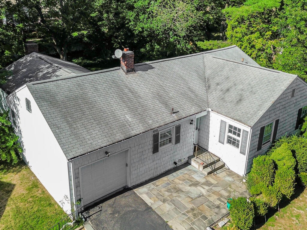 #11 photo, 90 Daisy Farms Dr, New Rochelle , NY 10804