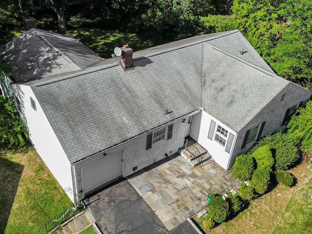 #19 photo, 90 Daisy Farms Dr, New Rochelle , NY 10804