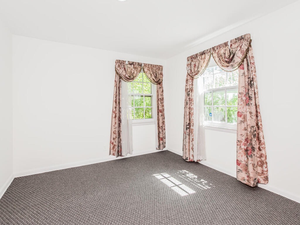 #54 photo, 90 Daisy Farms Dr, New Rochelle , NY 10804