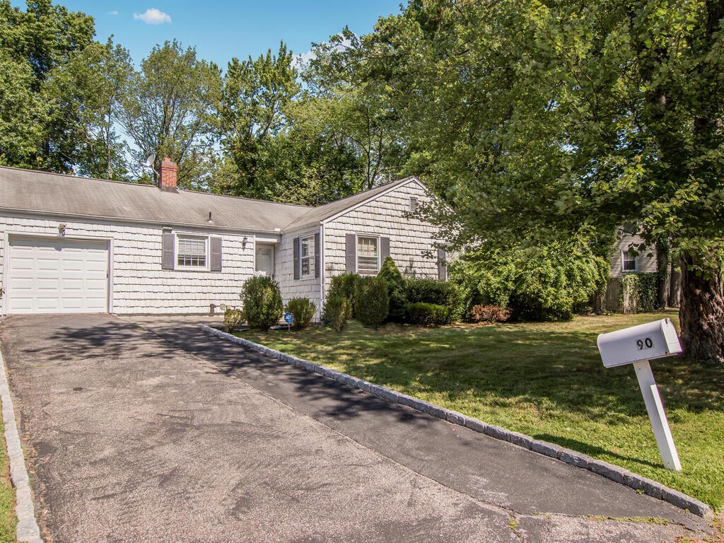 #57 photo, 90 Daisy Farms Dr, New Rochelle , NY 10804