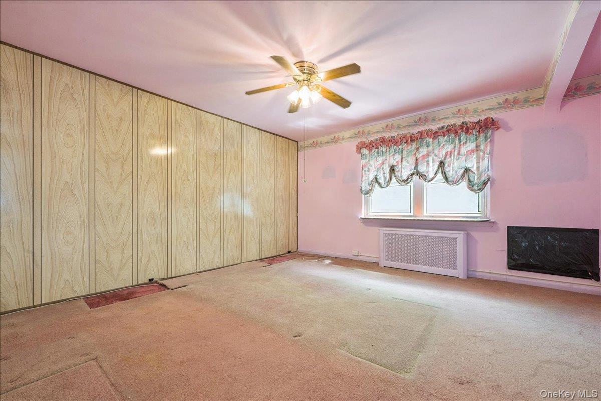 #19 photo, 14129 70th Road, クイーンズ区 Kew Garden Hills , NY 11367