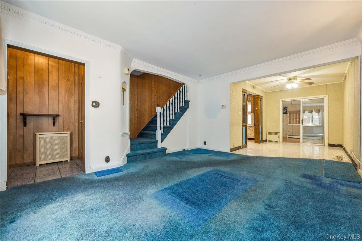 #8 photo, 14129 70th Road, クイーンズ区 Kew Garden Hills , NY 11367