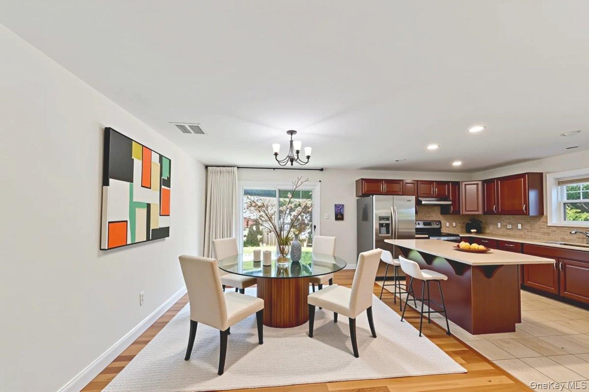 #4 photo, 14 Southfield Avenue, Dobbs Ferry , NY 10522