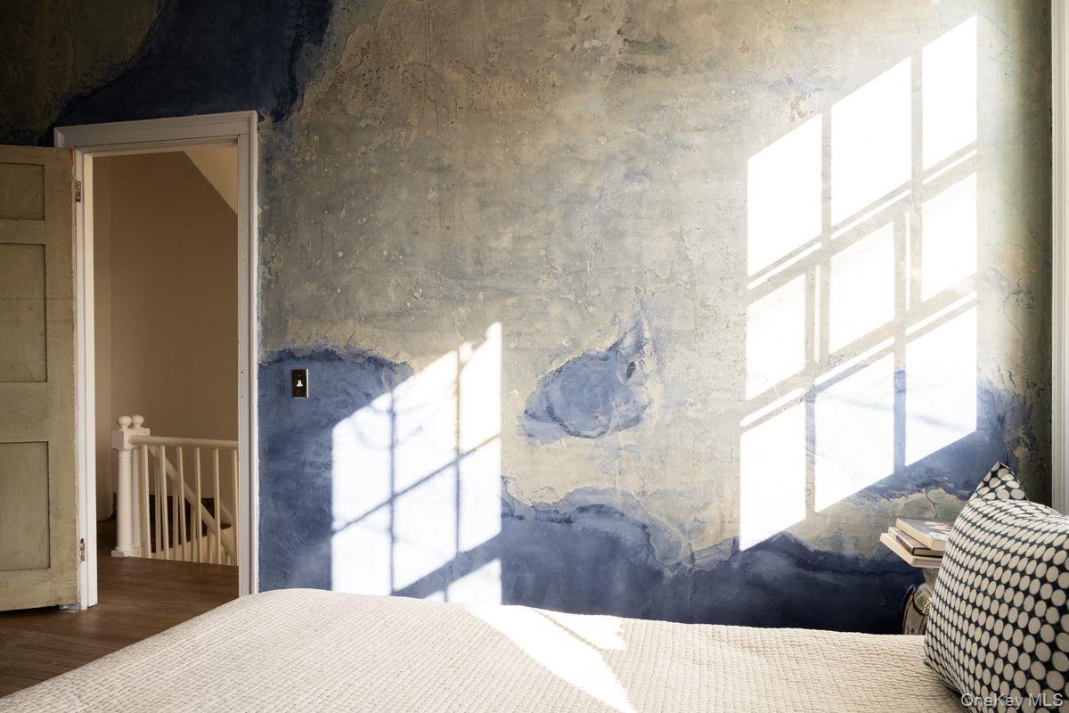 #12 photo, 10 Union Street, Hudson , NY 12534