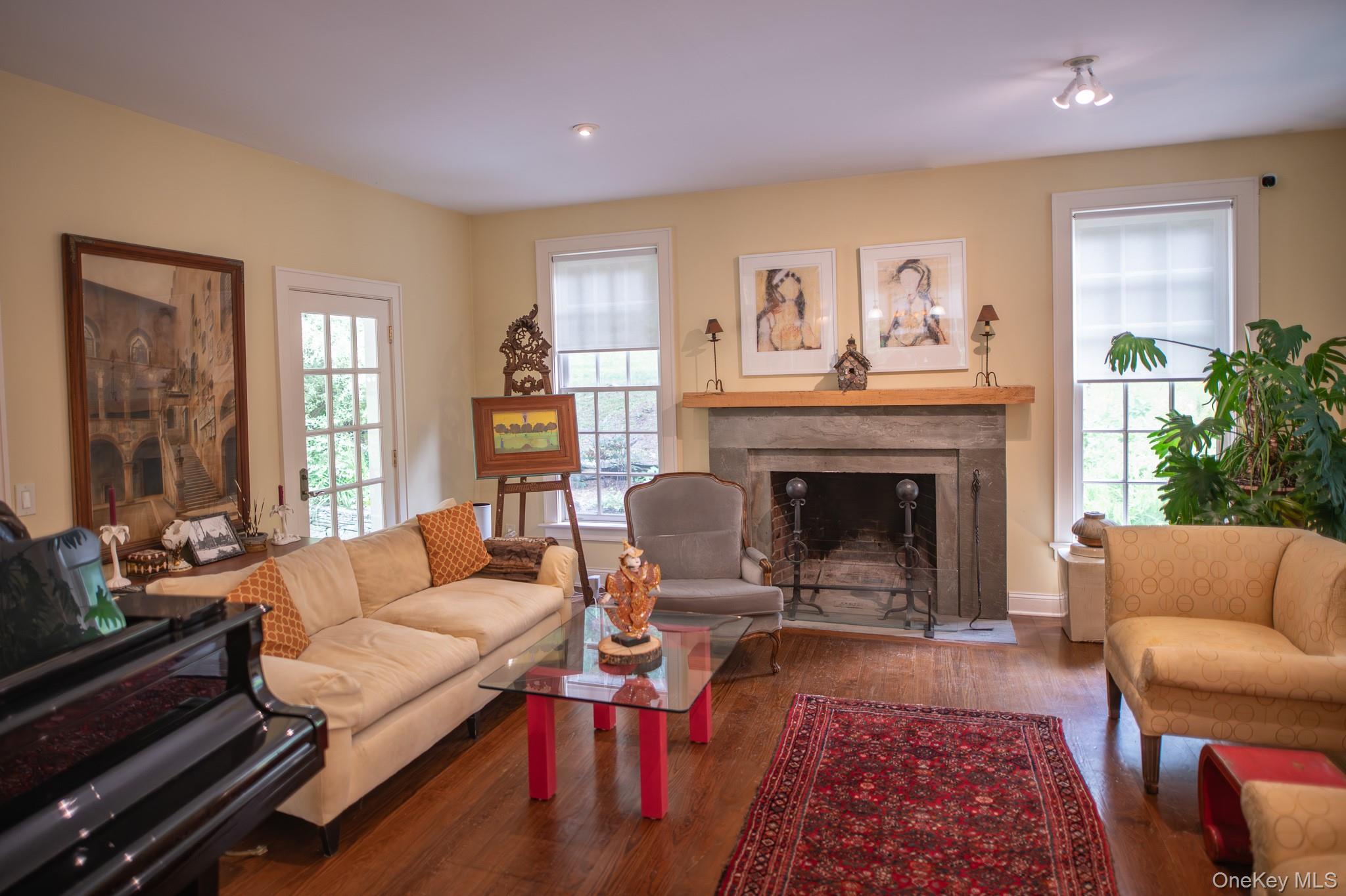 #10 photo, 37 Morehouse Lane, Red Hook , NY 12571