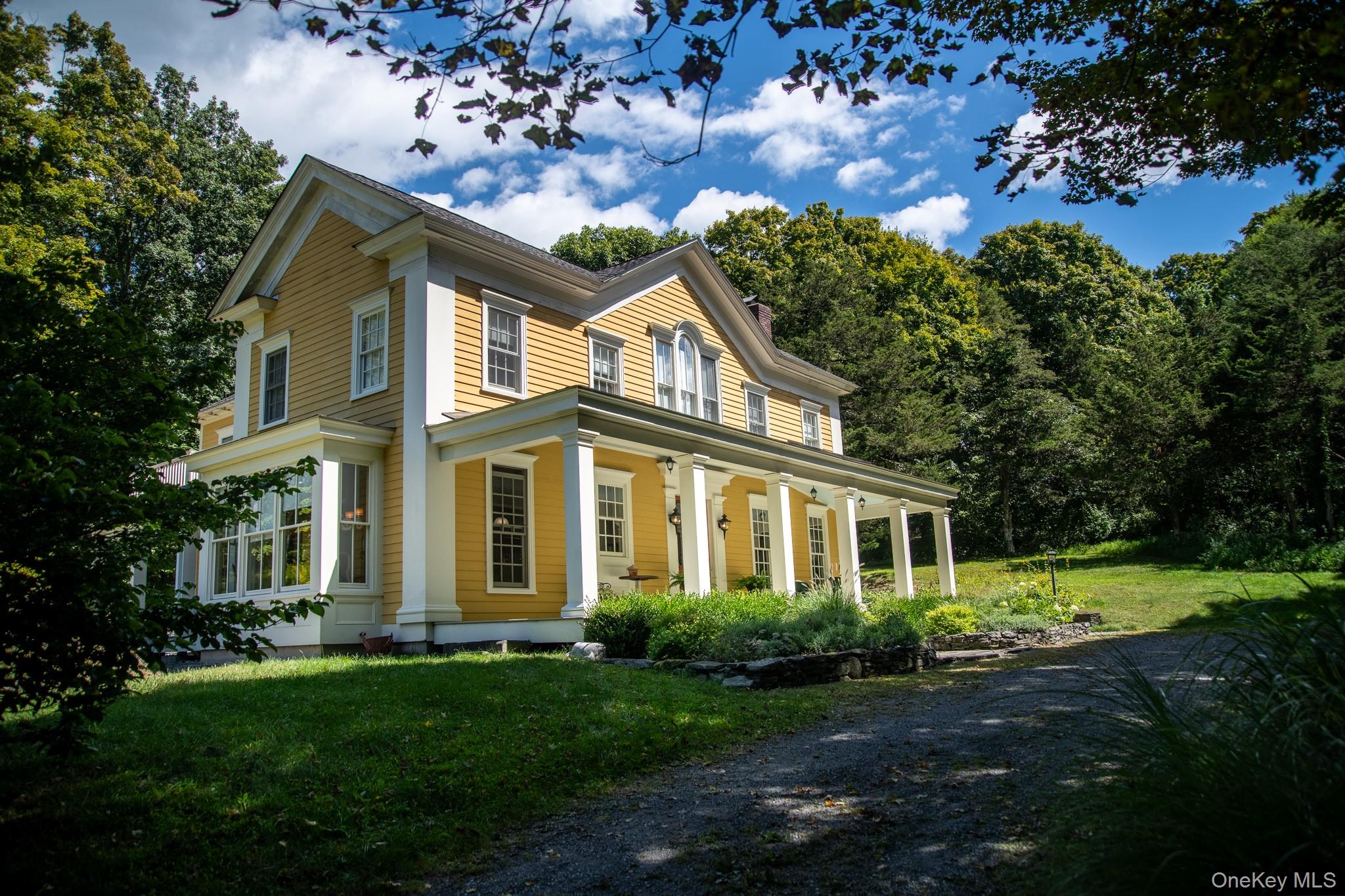 #2 photo, 37 Morehouse Lane, Red Hook , NY 12571