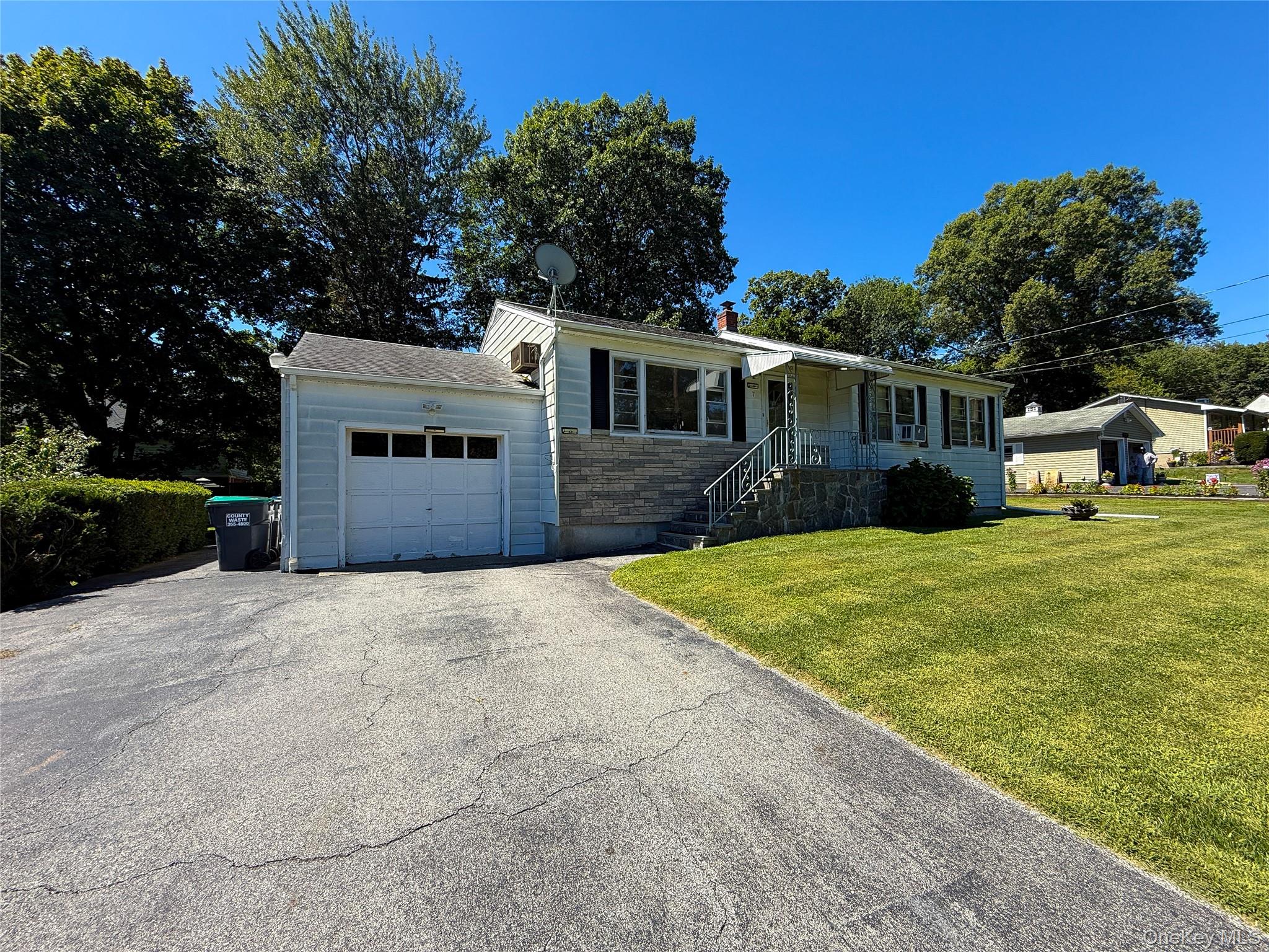 #19 photo, 7 Dene Road, Newburgh , NY 12550