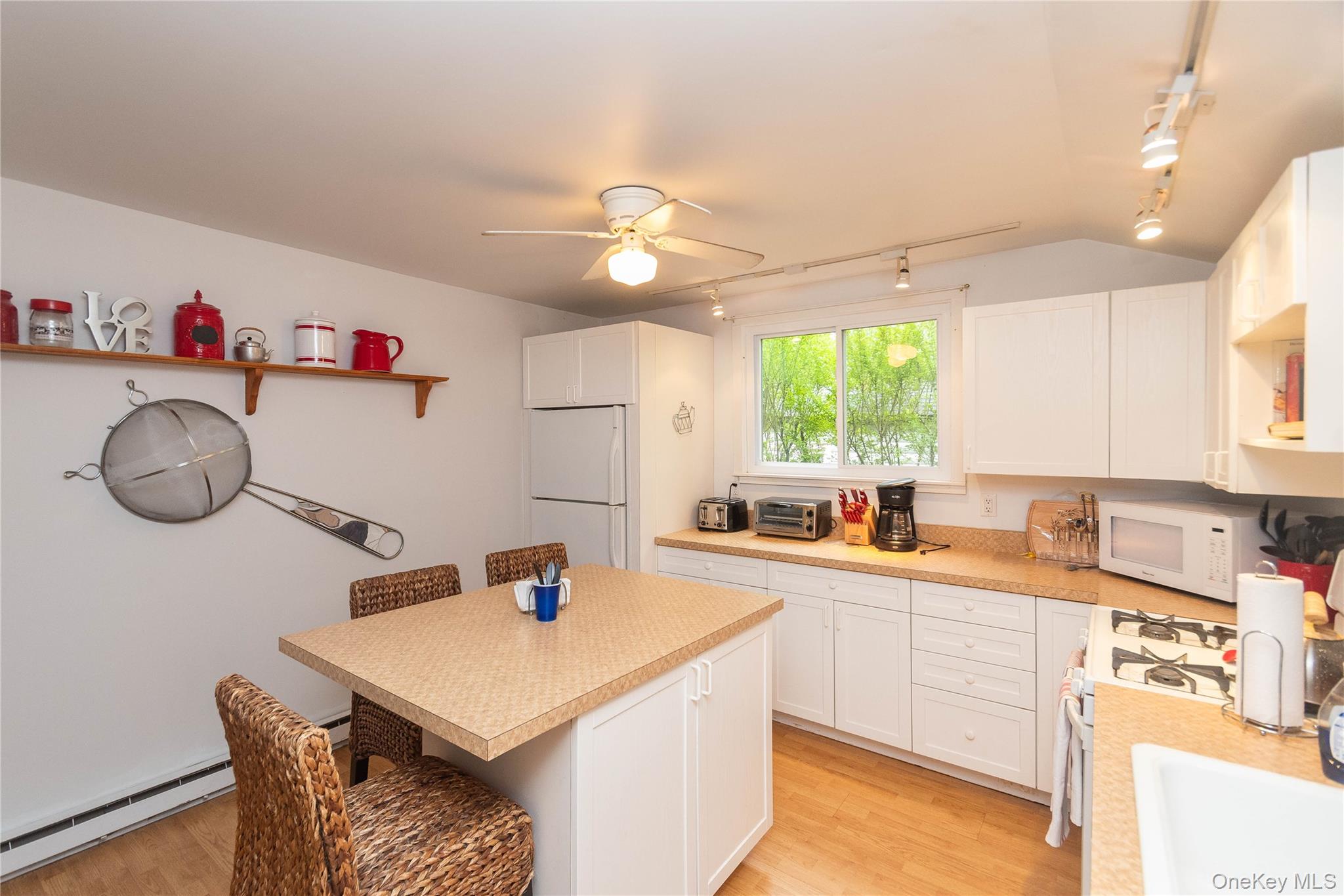 #13 photo, 74 W Read Avenue, Smallwood , NY 12720