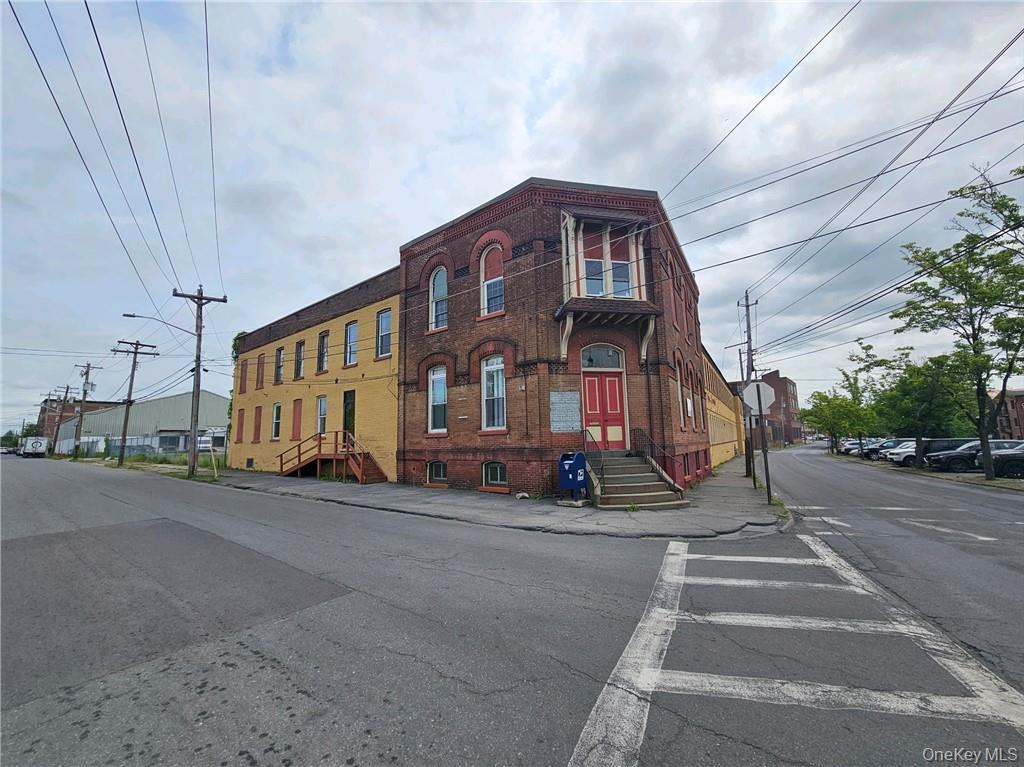 #1 photo, 39 Railroad Avenue, Middletown , NY 10940