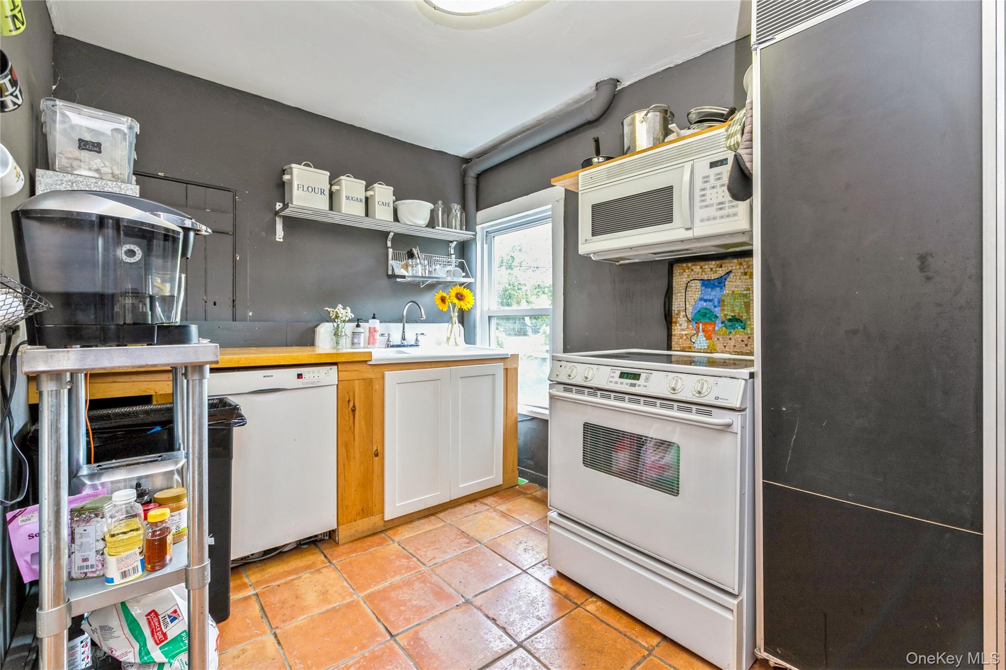 #18 photo, 35950 Main Road, サフォーク郡 Cutchogue , NY 11935