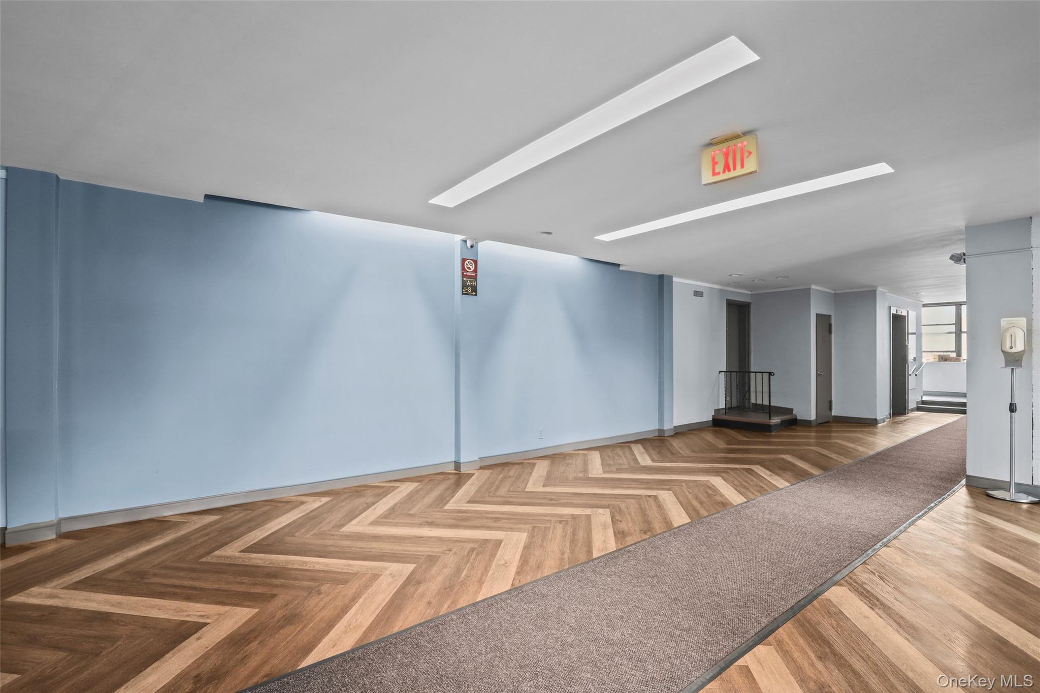 #10 photo, 555 Bronx River Rd, Yonkers , NY 10704