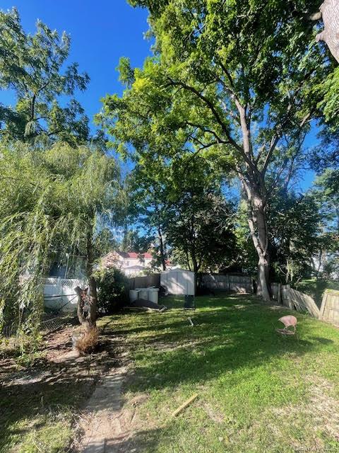 #10 photo, 86 Rombout Avenue, Beacon , NY 12508