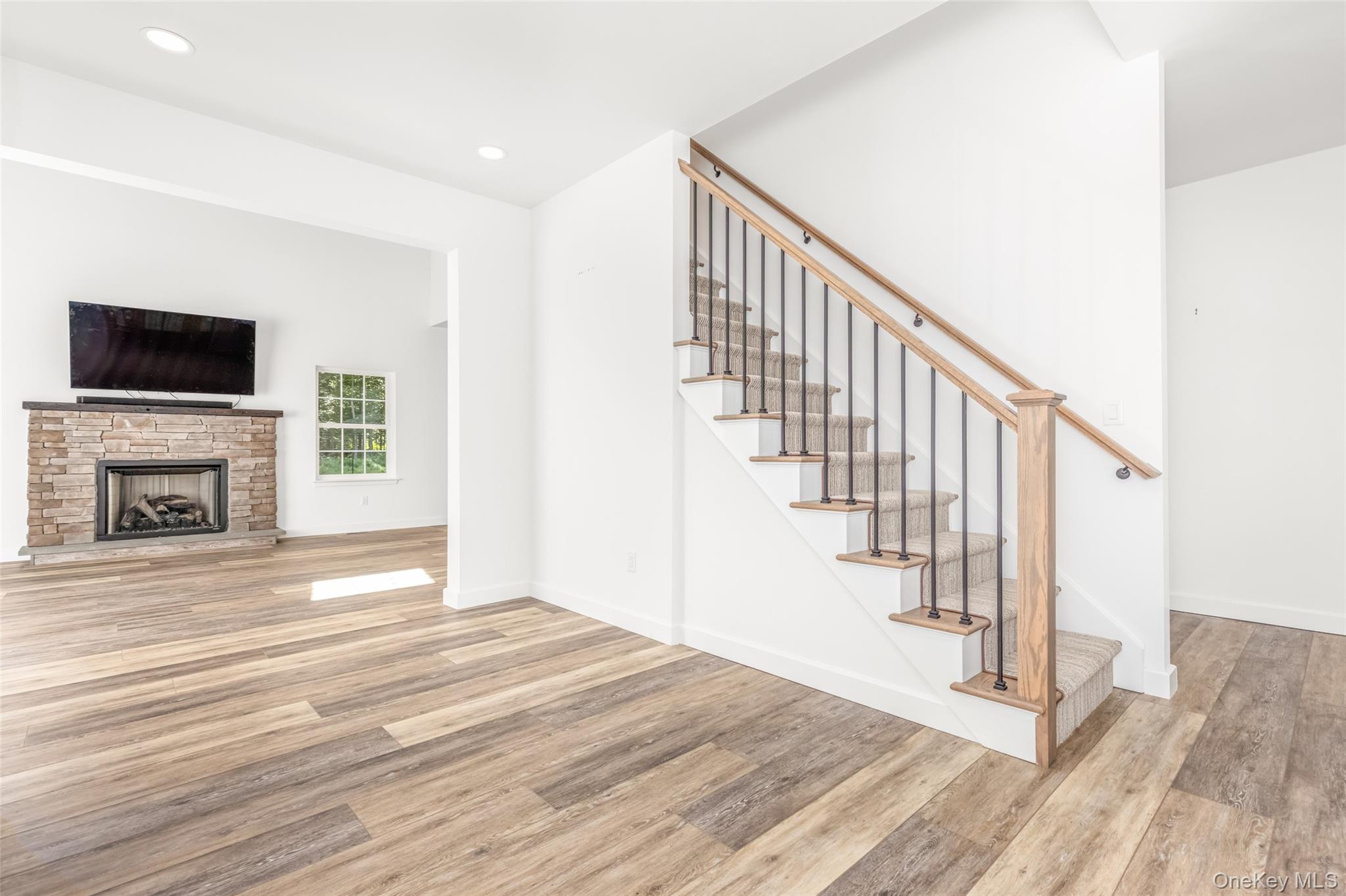 #9 photo, 621 Decker Road, Wallkill , NY 12589