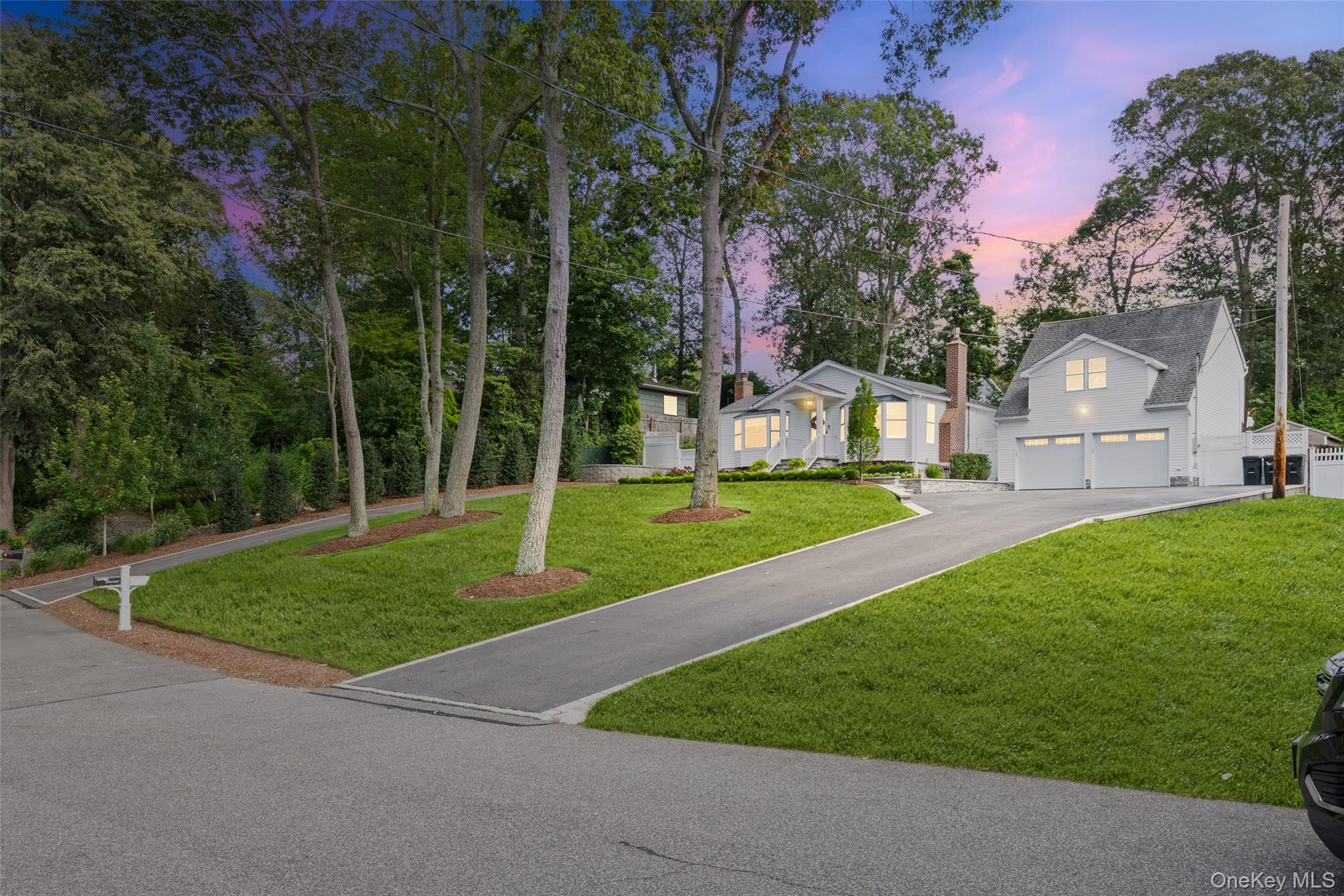 #1 photo, 12 Suffolk Down, सफ़ोक काउंटी Shoreham , NY 11786