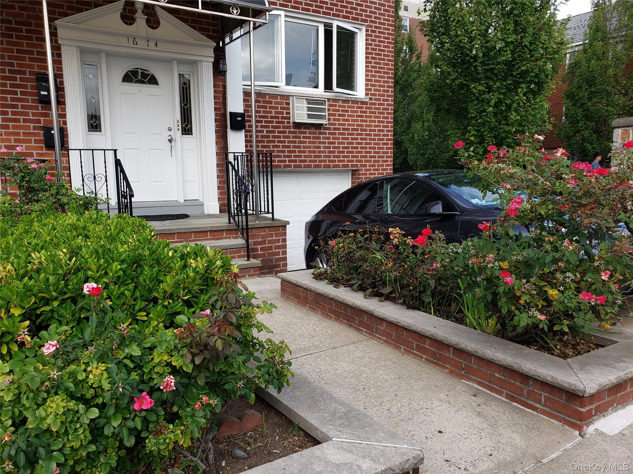 #2 photo, 16-74  BELL BLVD Bell Blvd, クイーンズ区 Bayside , NY 11360