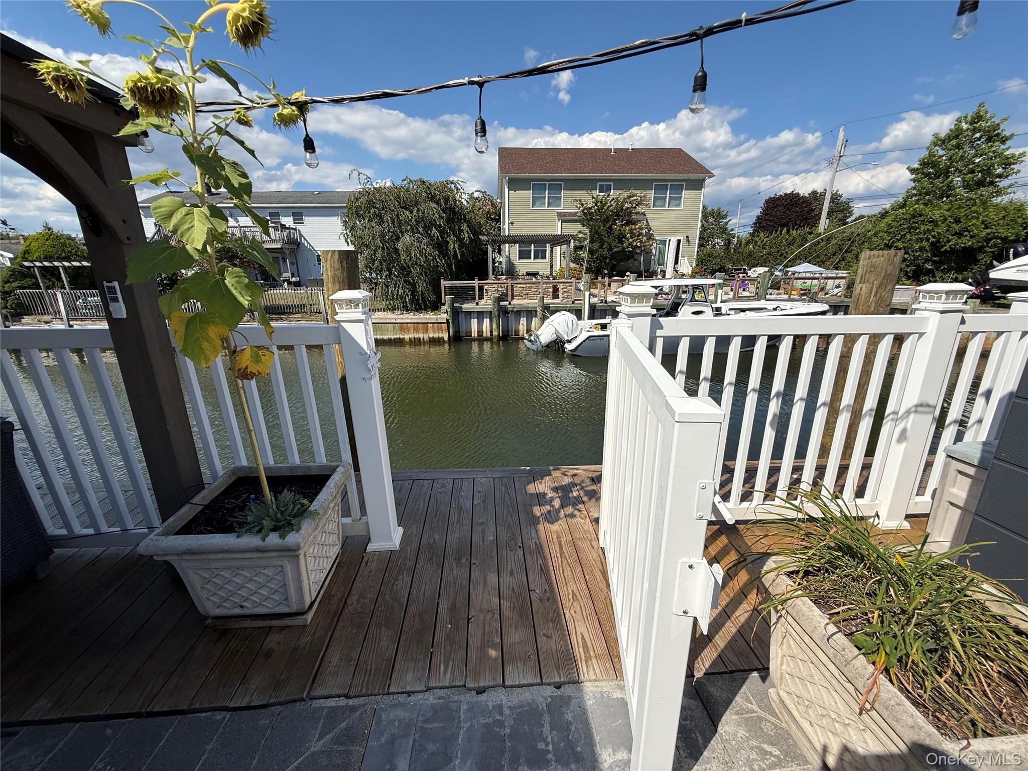 #18 photo, 3 Desoto Road, サフォーク郡 Amity Harbor , NY 11701