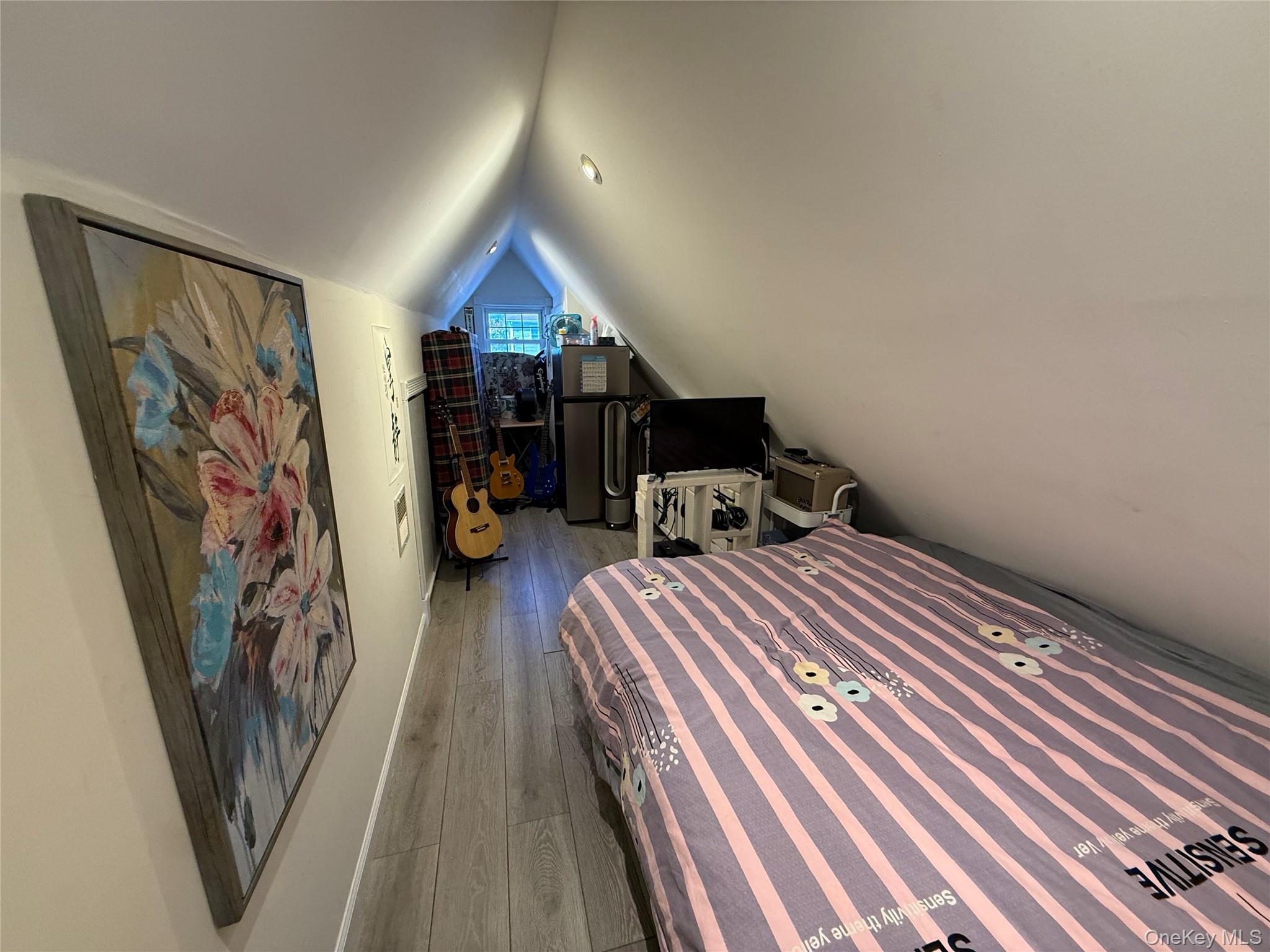 #9 photo, 3 Desoto Road, サフォーク郡 Amity Harbor , NY 11701