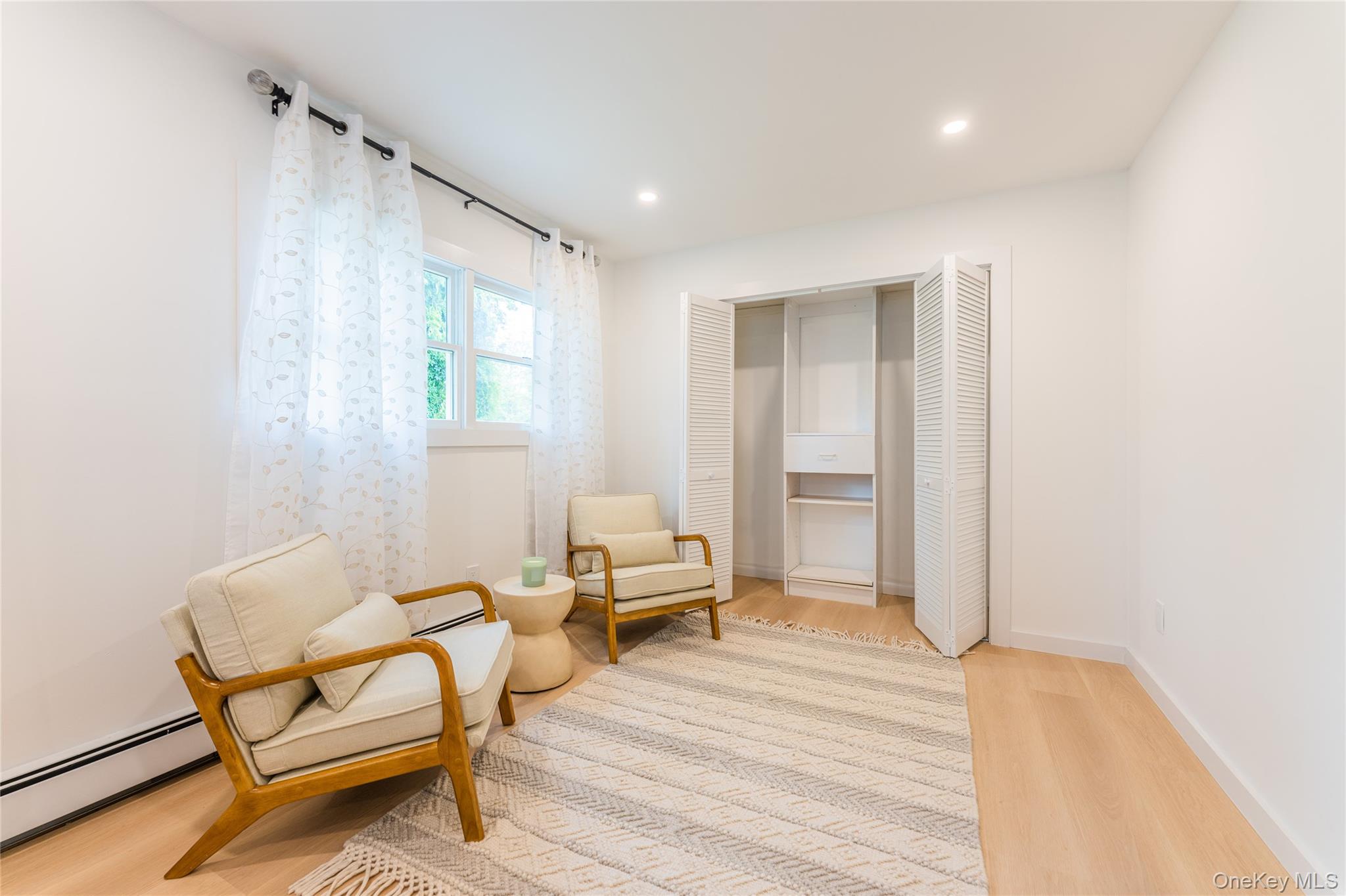 #16 photo, 120 Glenwood Road, ナッソー郡 Glenwood Landing , NY 11547