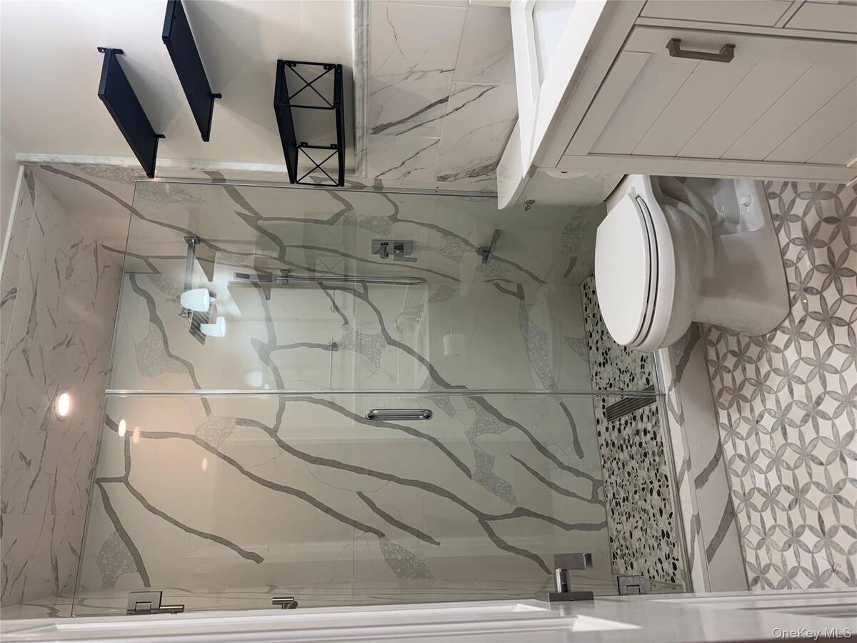 #5 photo, 60 Eisenhower Drive, サフォーク郡 East Quogue , NY 11942