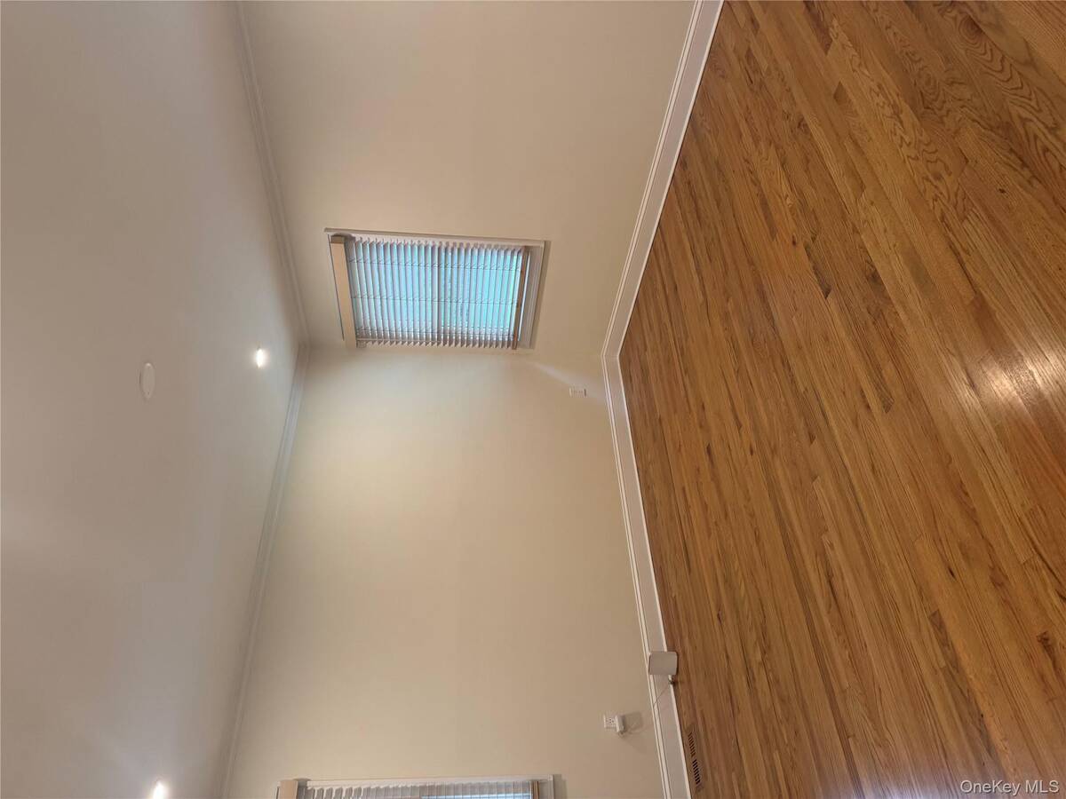 #6 photo, 60 Eisenhower Drive, サフォーク郡 East Quogue , NY 11942