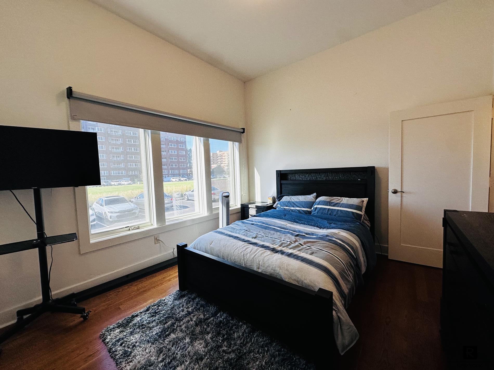 #11 photo, New York City, スタテンアイランド New York City , NY 10301